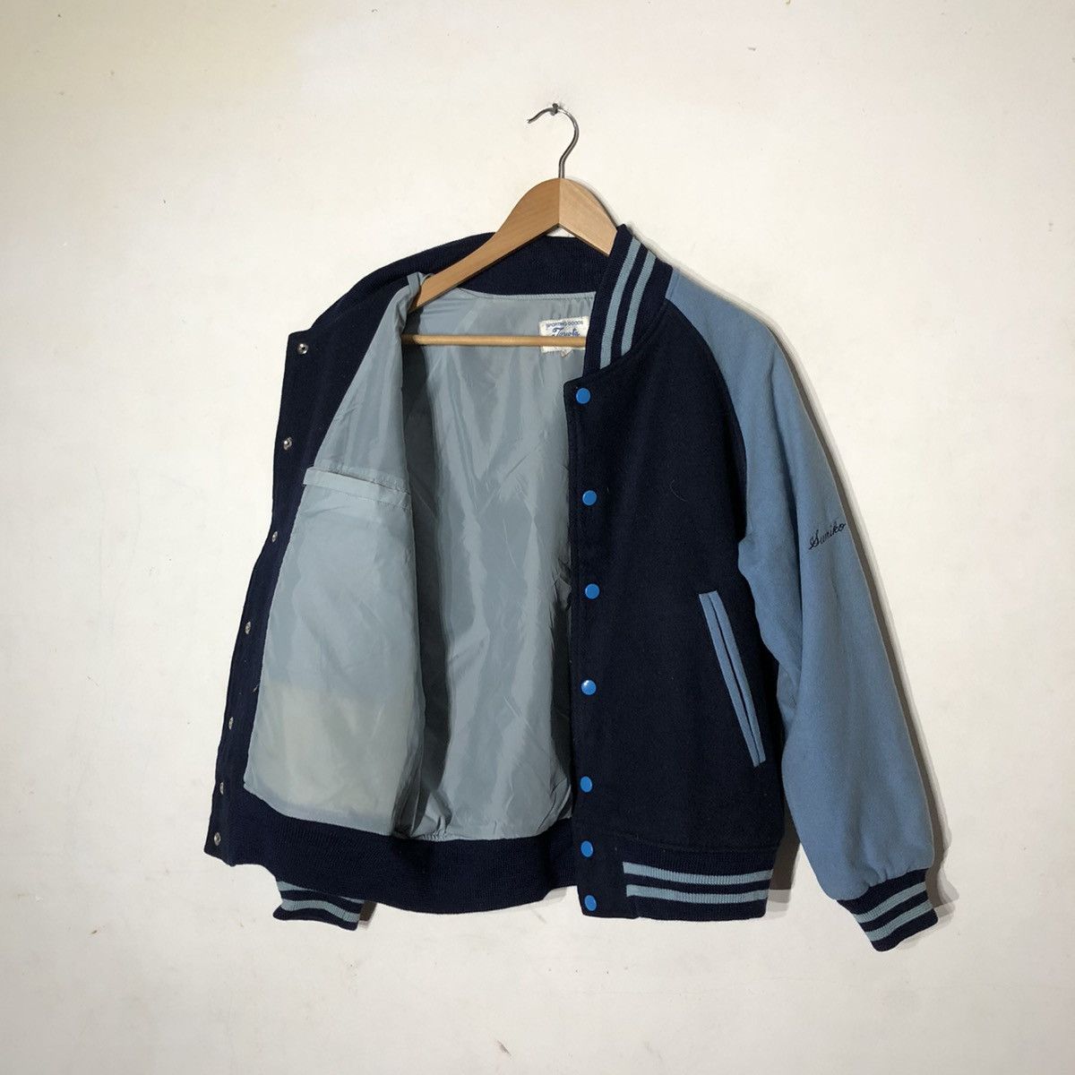 Japanese Brand Sporting Goods Toyota Tokyo Varsity Jacket Size US S / EU 44-46 / 1 - 10 Thumbnail