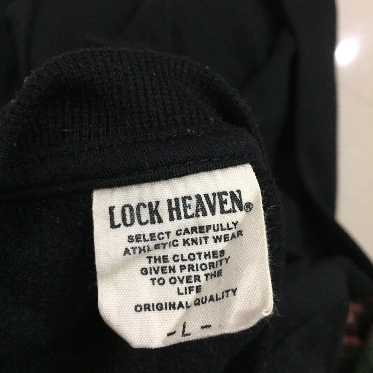 Japanese Brand Lock Heaven Sweatshirt spellout DEPENDABLE size L Size US L / EU 52-54 / 3 - 7 Thumbnail