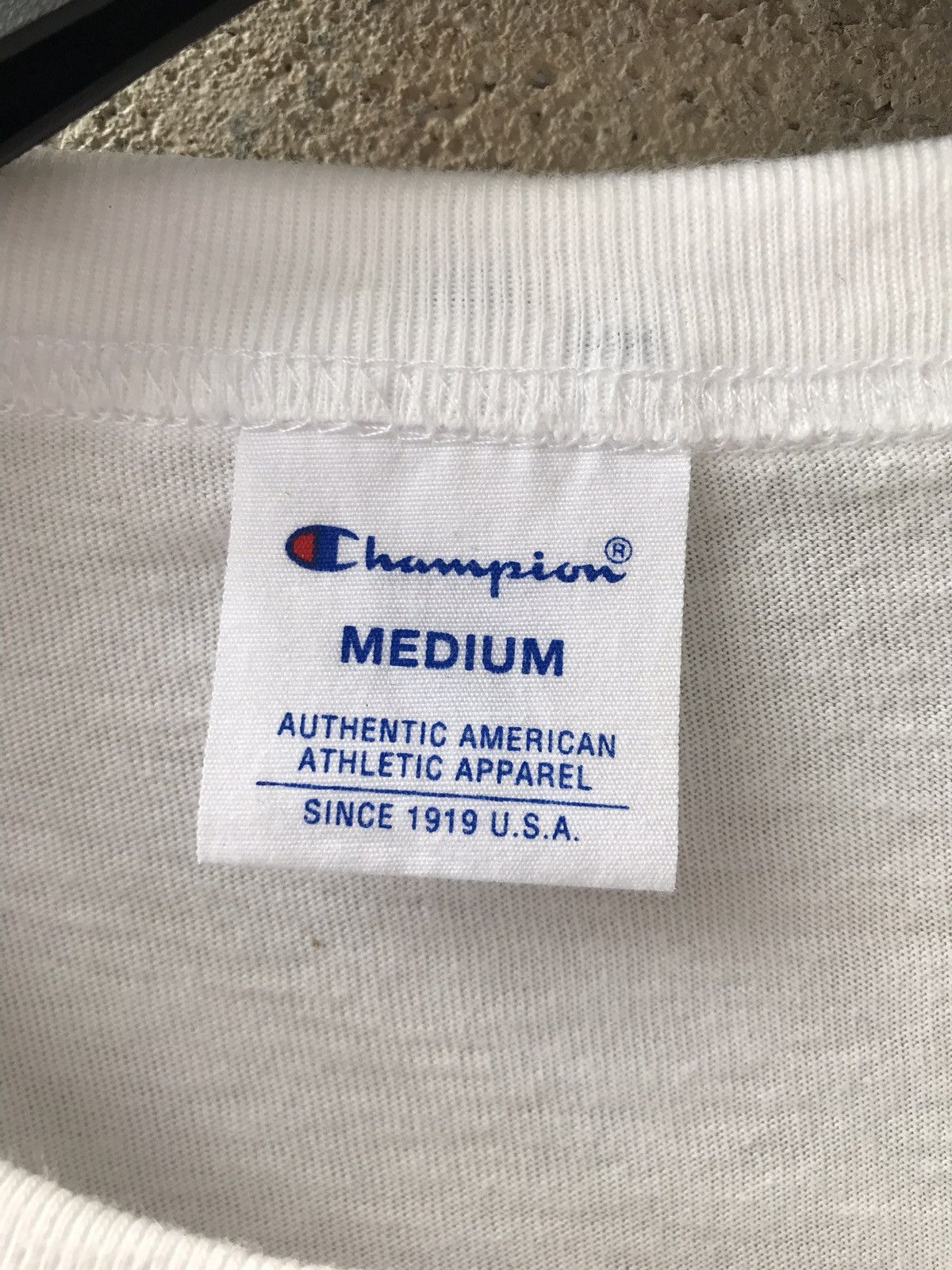 Champion Champion T-Shirt Champion Spell Out Size US M / EU 48-50 / 2 - 3 Thumbnail