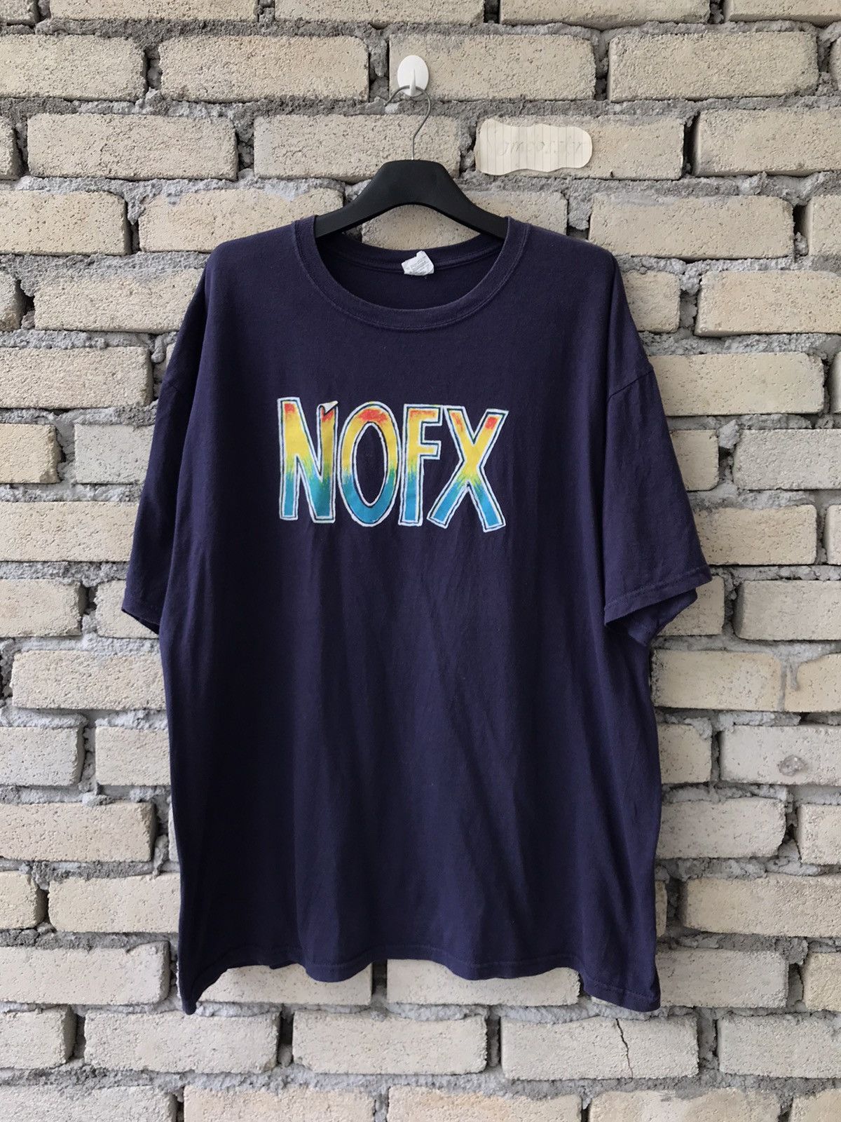 Anvil × Band Tees NOFX Band Tees American Punk Rock Band Spell Out Rainbow Size US XXL / EU 58 / 5 - 1 Thumbnail