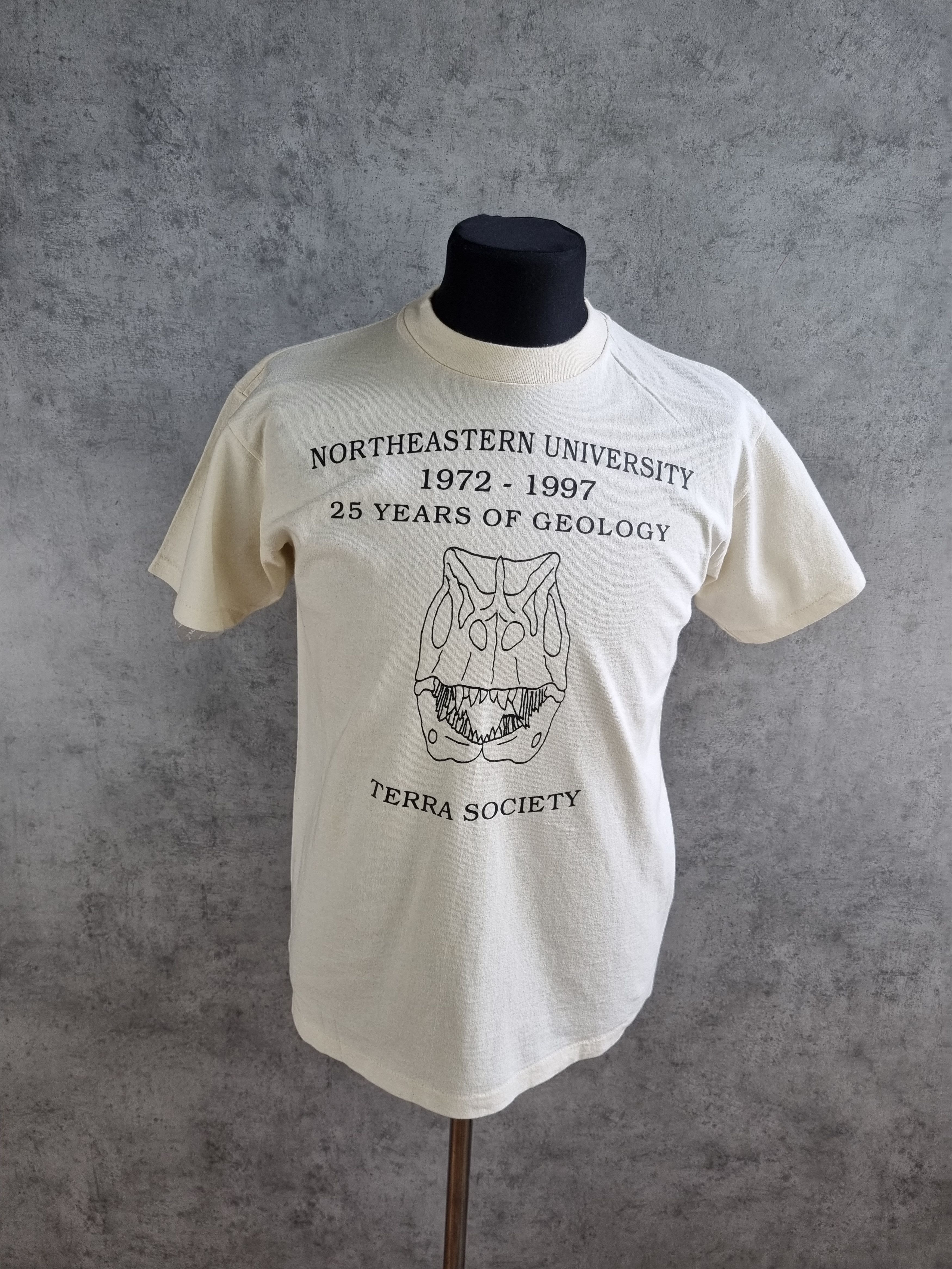 Vintage 90s Very Rare Geology Single stitch print tee shirt Size US L / EU 52-54 / 3 - 2 Thumbnail