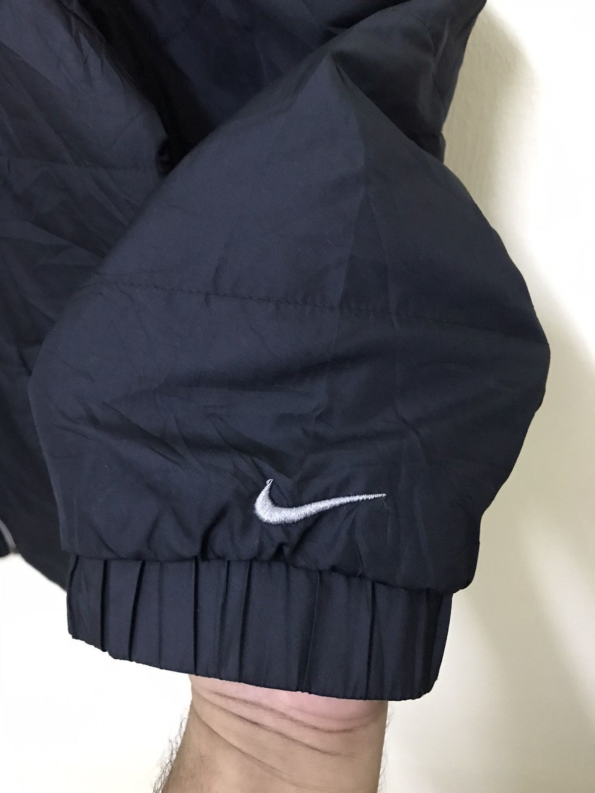 Nike Nike Swoosh Light Puffer Jacket Small Logo Size US L / EU 52-54 / 3 - 8 Thumbnail