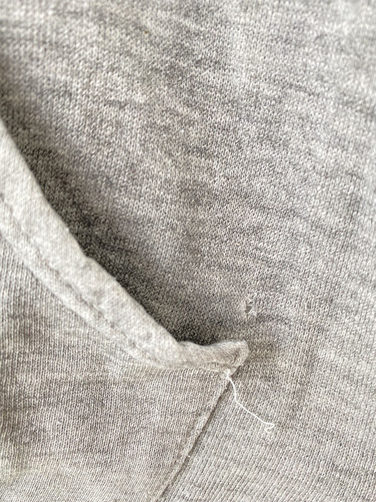Russell Athletic Vintage 90s Russell Athletic Pullover Hoodies Size US L / EU 52-54 / 3 - 6 Thumbnail