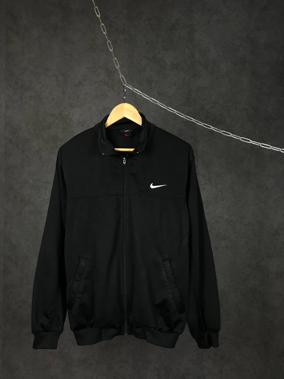 Nike Nike swoosh streetwear vintage black zip sweatshirt Size US S / EU 44-46 / 1 - 1 Thumbnail