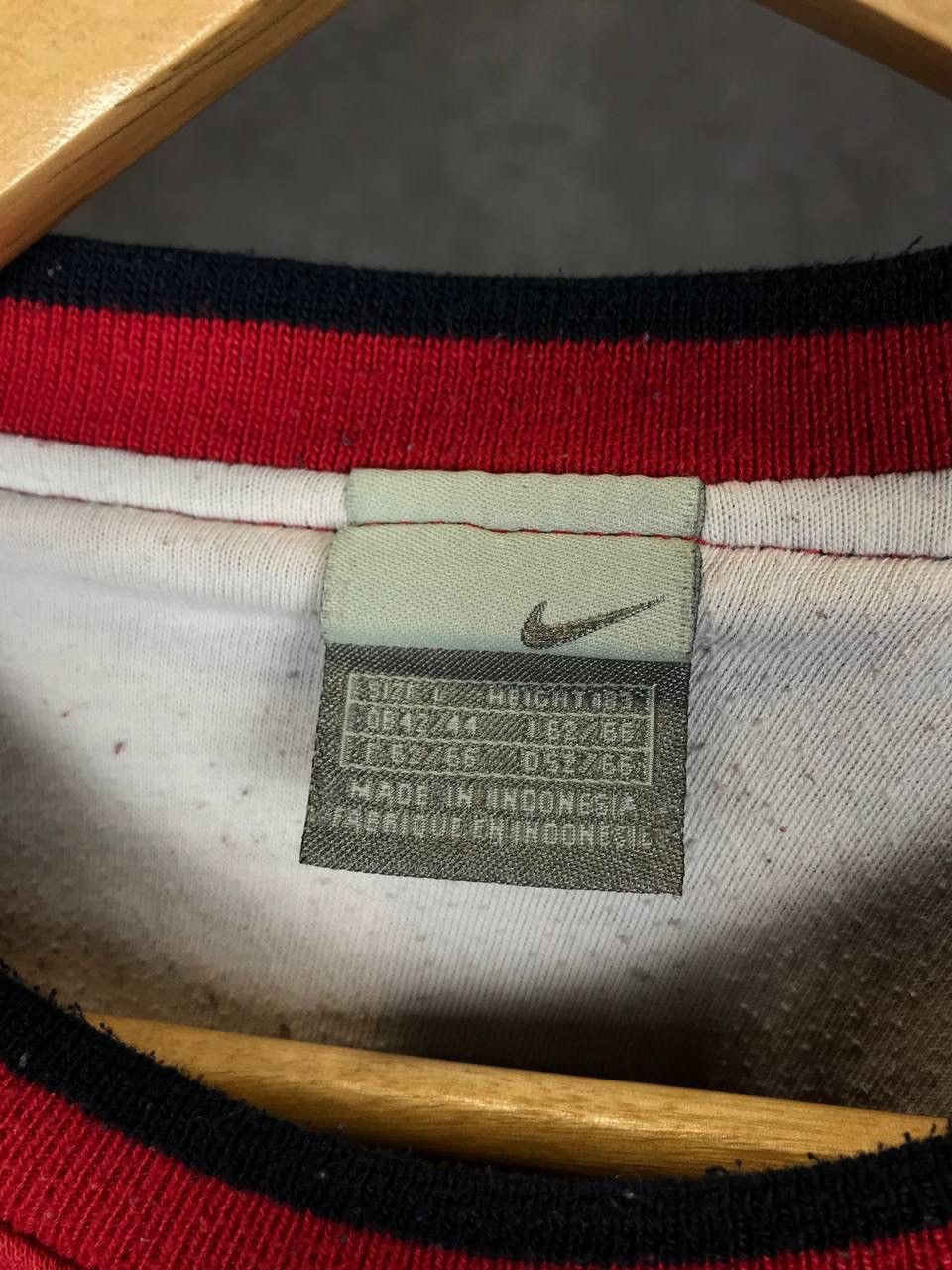 Nike × Vintage Nike swoosh streetwear vintage sweatshirt Size US L / EU 52-54 / 3 - 3 Thumbnail