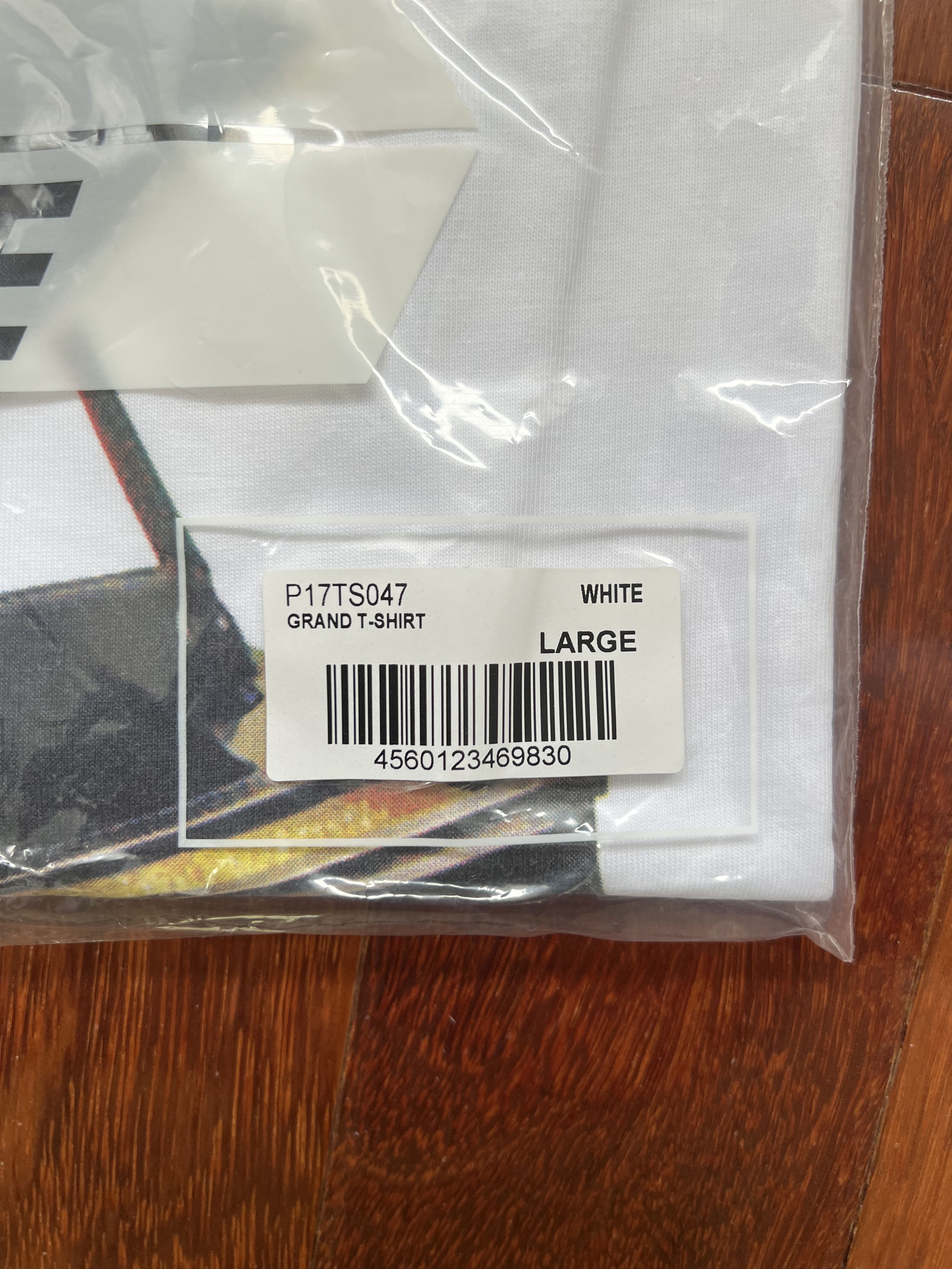 Palace 💚 2019 Palace Grand T-Shirt White Large NEW Size US L / EU 52-54 / 3 - 4 Thumbnail