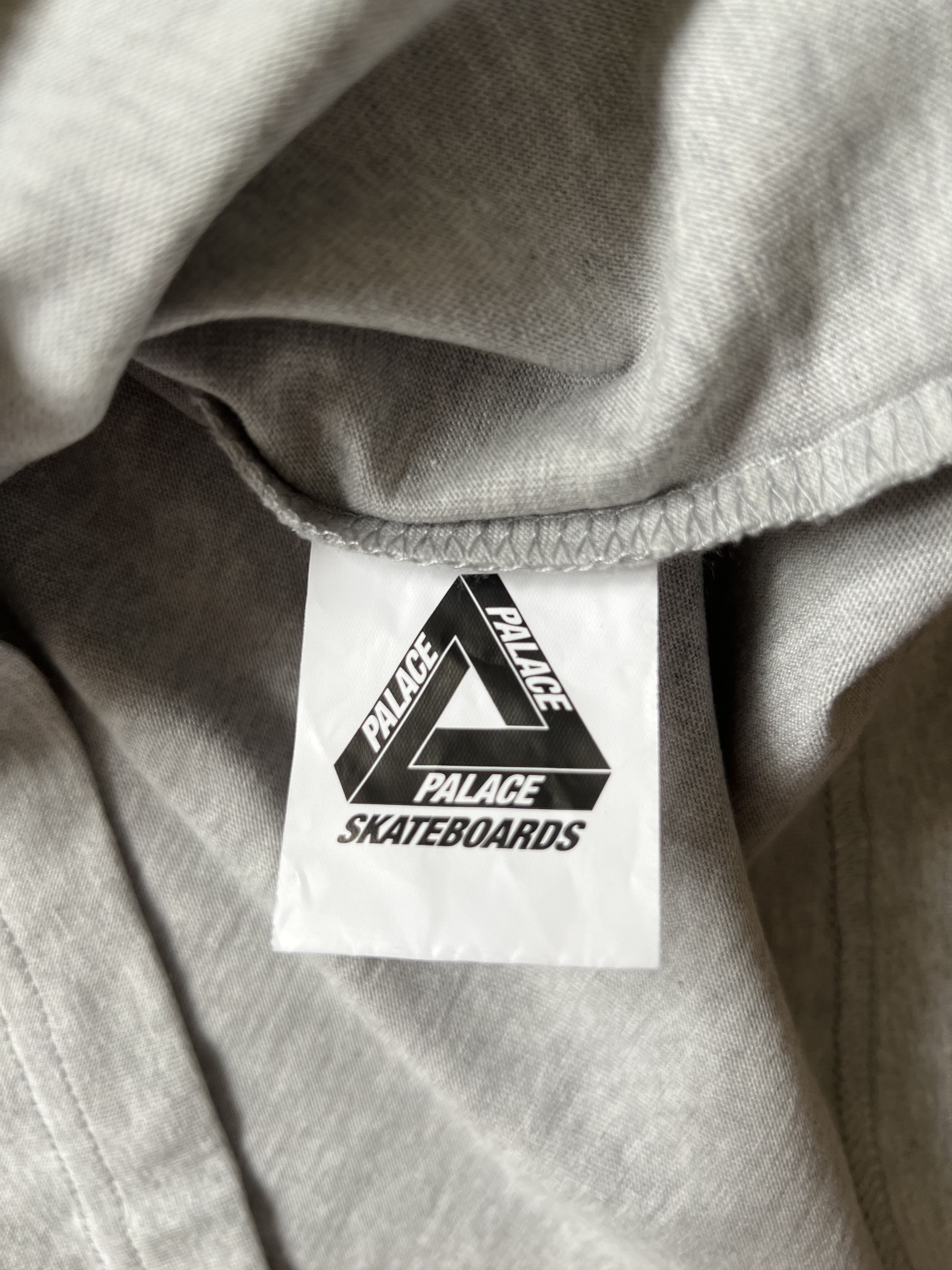 Palace 💚 2019 Palace Ping T-Shirt Grey Marl Large NEW Size US L / EU 52-54 / 3 - 9 Thumbnail