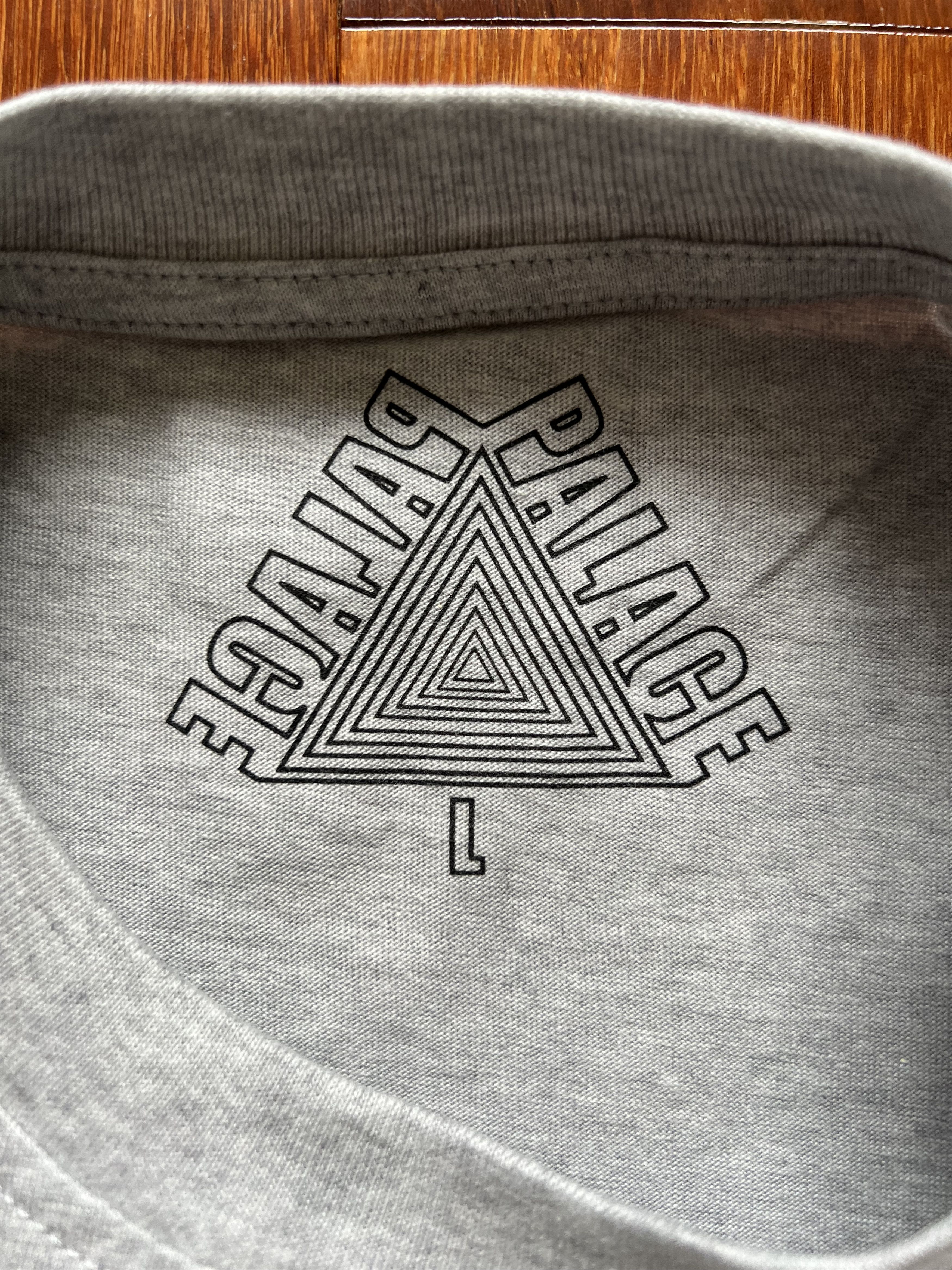 Palace 💚 2019 Palace Ping T-Shirt Grey Marl Large NEW Size US L / EU 52-54 / 3 - 8 Thumbnail