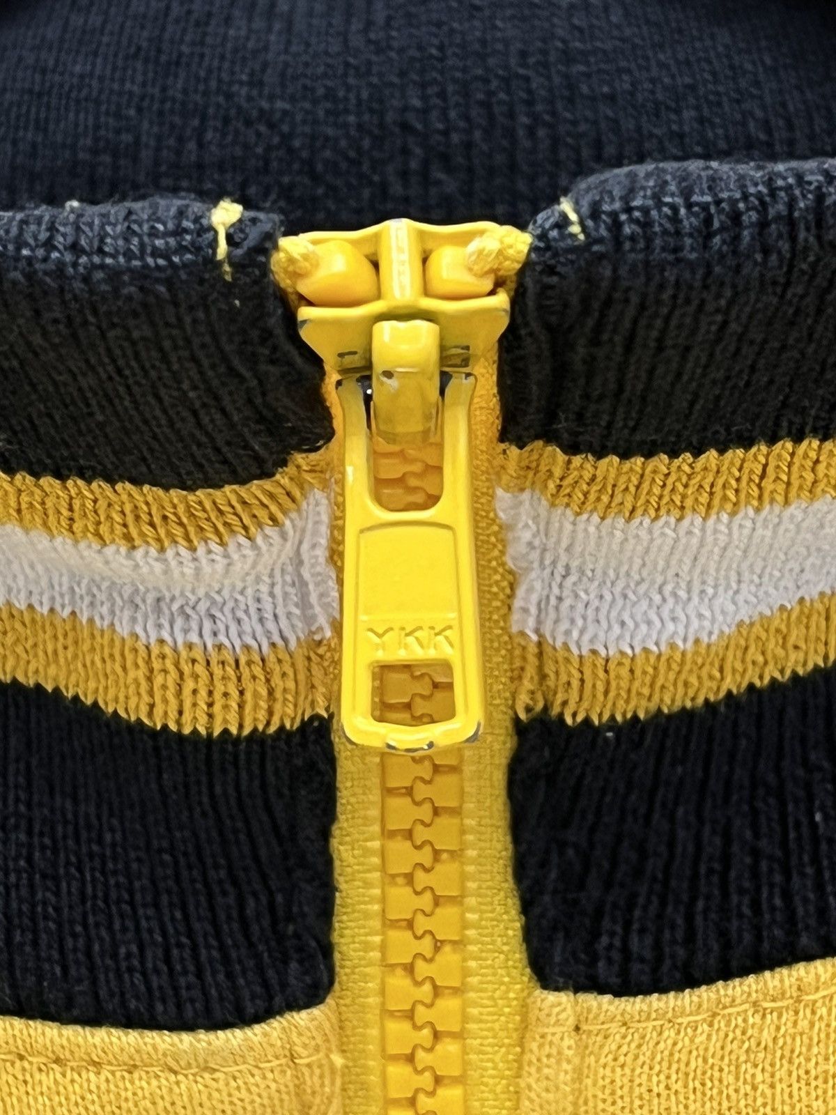 New Balance × Vintage Vintage 90’s NEW BALANCE Embroidery Logo Spellout Sweater Size US L / EU 52-54 / 3 - 4 Thumbnail