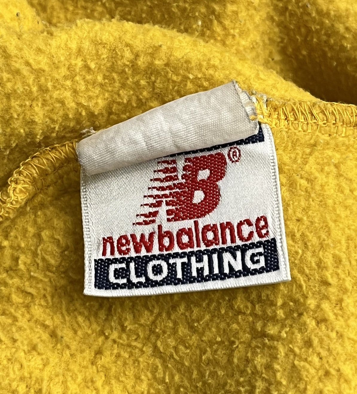 New Balance × Vintage Vintage 90’s NEW BALANCE Embroidery Logo Spellout Sweater Size US L / EU 52-54 / 3 - 7 Thumbnail