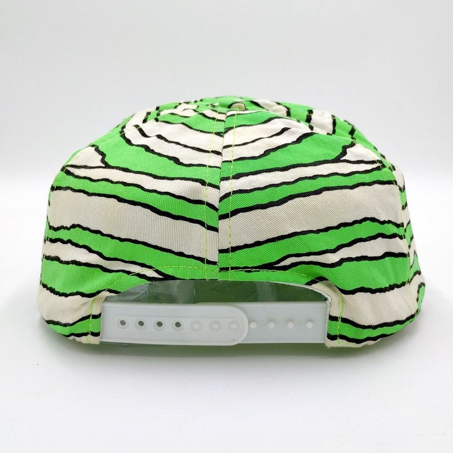 Vintage × Zubaz Vintage Hawaiian Julep Zubaz Snapback Trucker Hat Size ONE SIZE - 8 Thumbnail