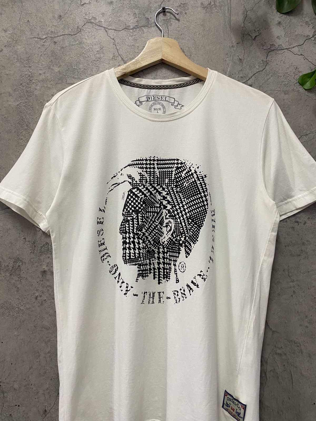 Diesel × Vintage Vintage Diesel Trojan Punk Made In Italy Tshirt Size US M / EU 48-50 / 2 - 2 Thumbnail