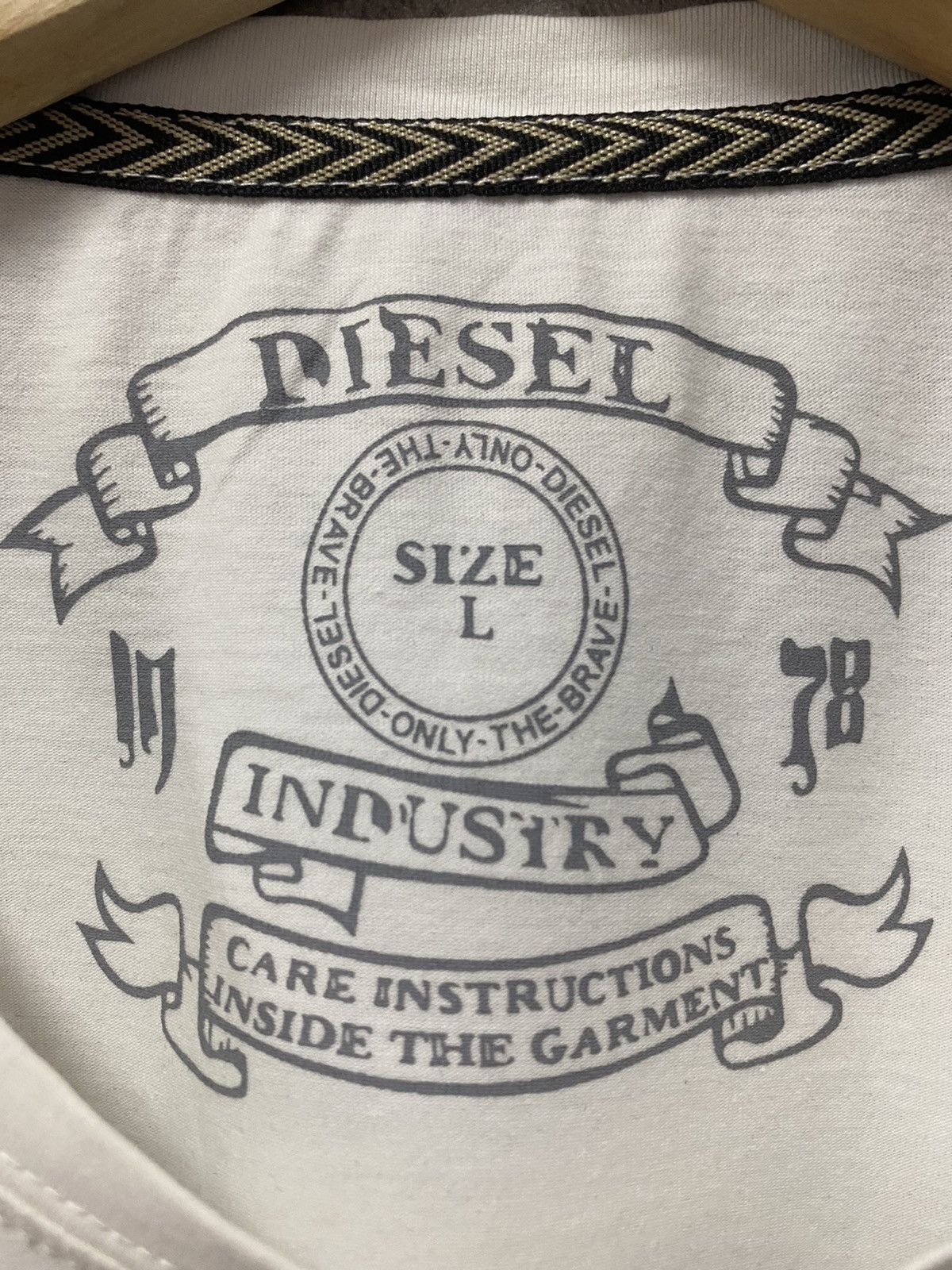 Diesel × Vintage Vintage Diesel Trojan Punk Made In Italy Tshirt Size US M / EU 48-50 / 2 - 10 Thumbnail