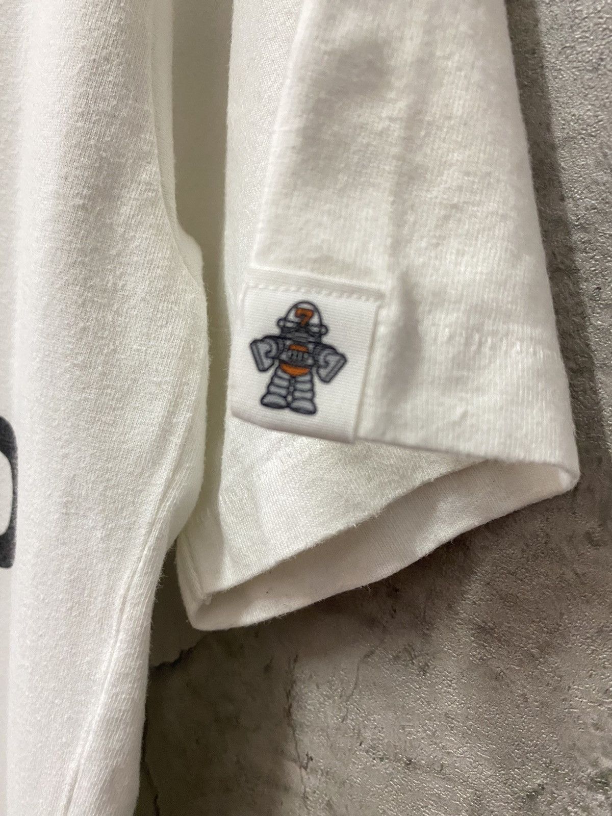 Bounty Hunter × Japanese Brand × Studio Seven Studio Seven Childhood Dreams Script Tshirt Size US M / EU 48-50 / 2 - 5 Thumbnail