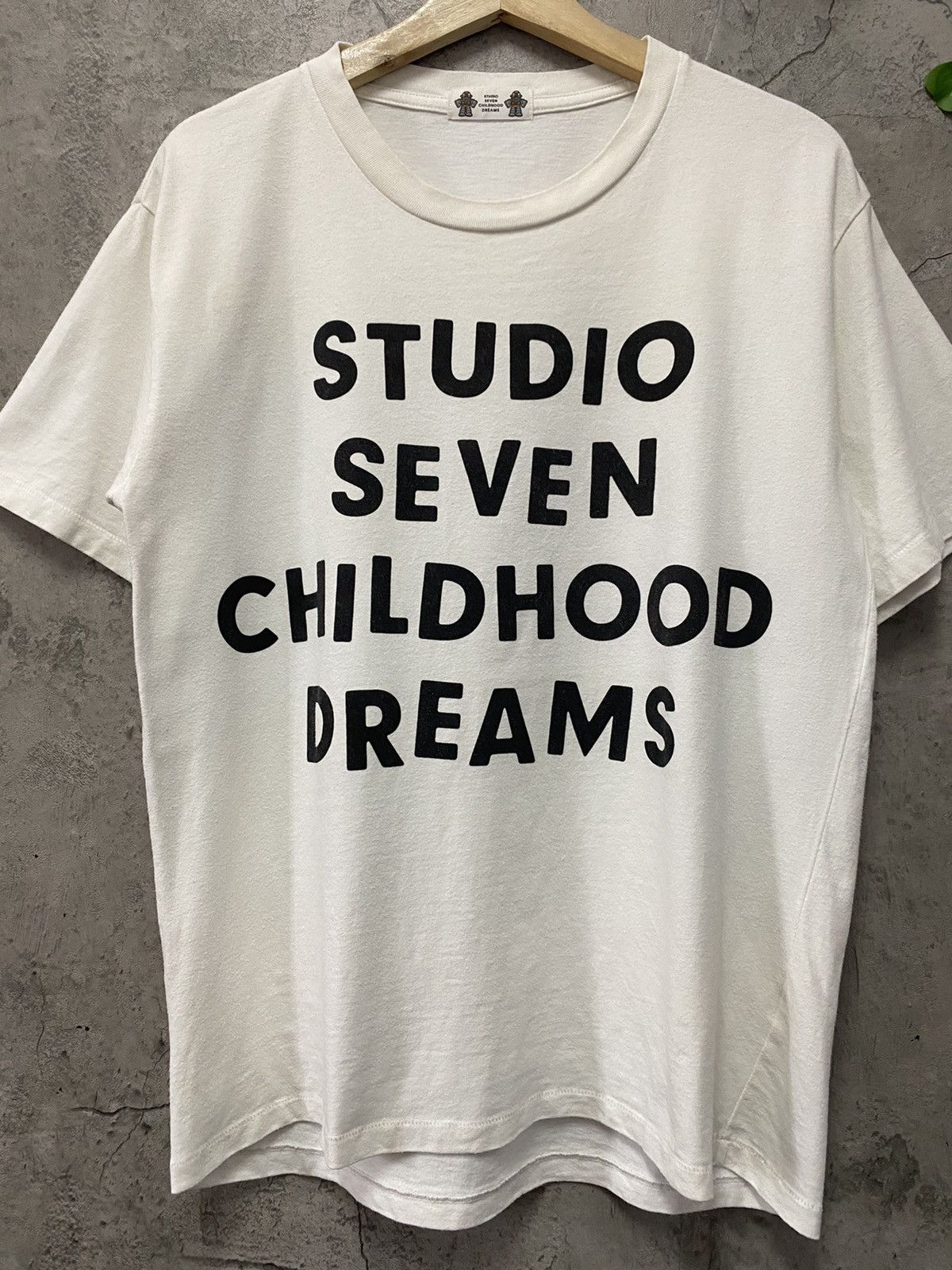 Bounty Hunter × Japanese Brand × Studio Seven Studio Seven Childhood Dreams Script Tshirt Size US M / EU 48-50 / 2 - 3 Thumbnail