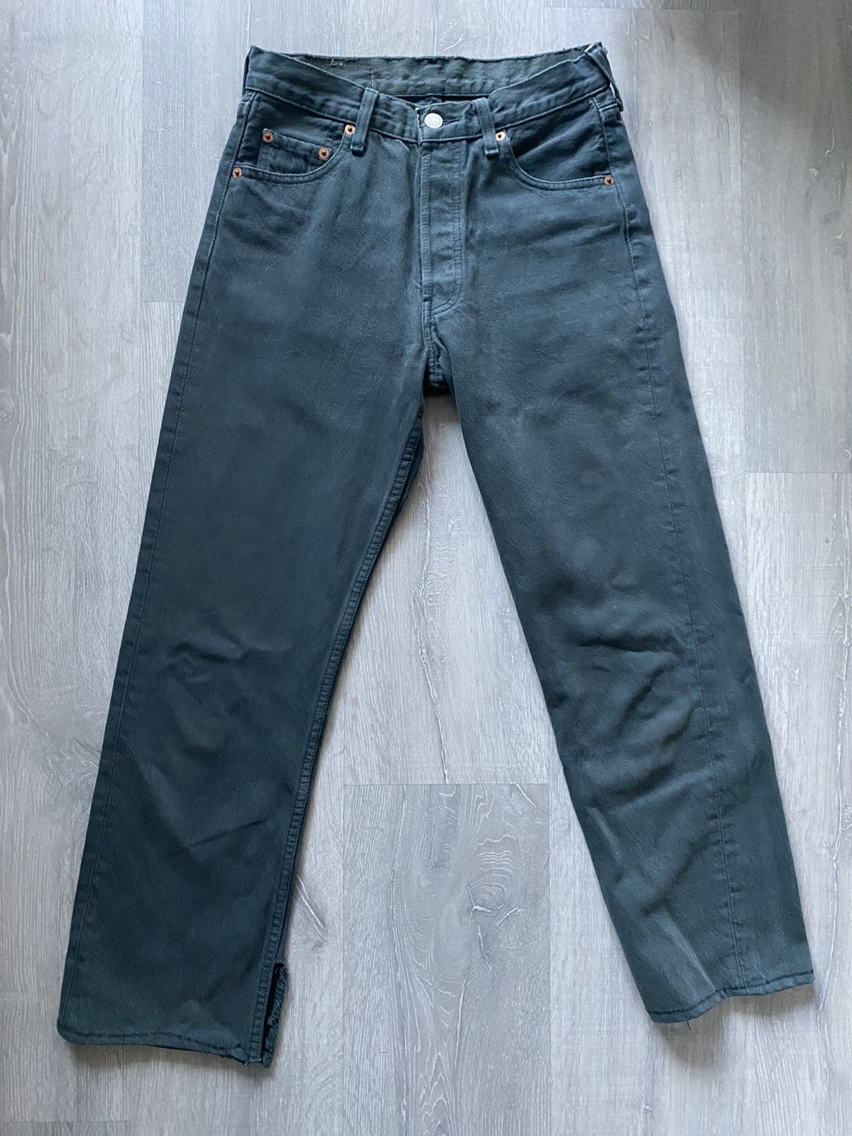 Levi's 90s Levi’s 501 vintage green jeans made in USA denim pants Size US 28 / EU 44 - 6 Thumbnail