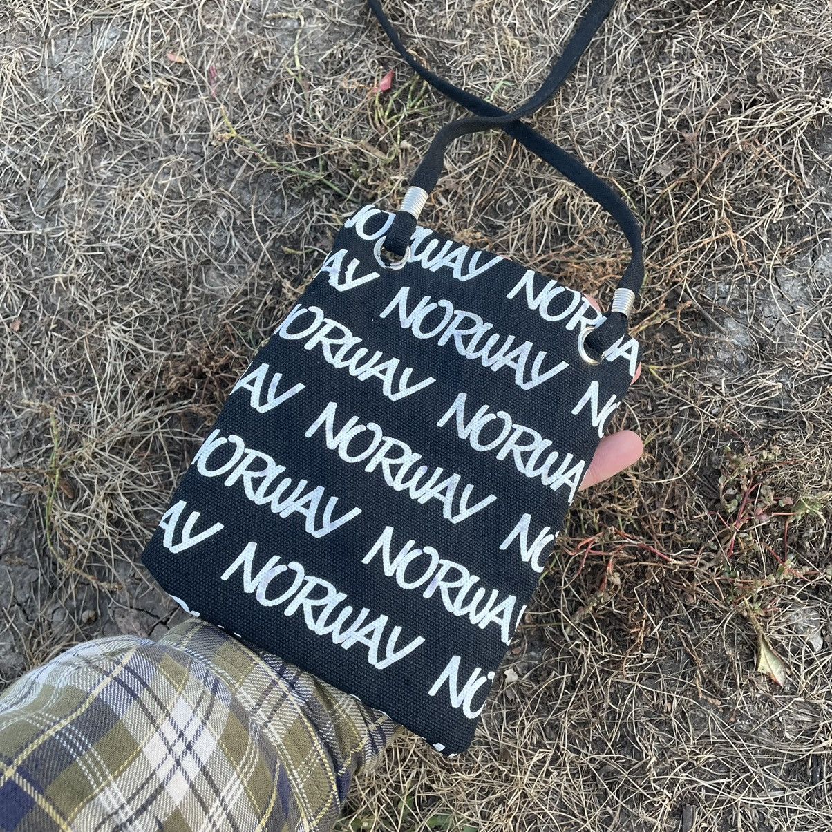 Vintage Vintage Y2K Crossbody Bag Streetwear Archive Rave Graphic OS Size ONE SIZE - 5 Thumbnail