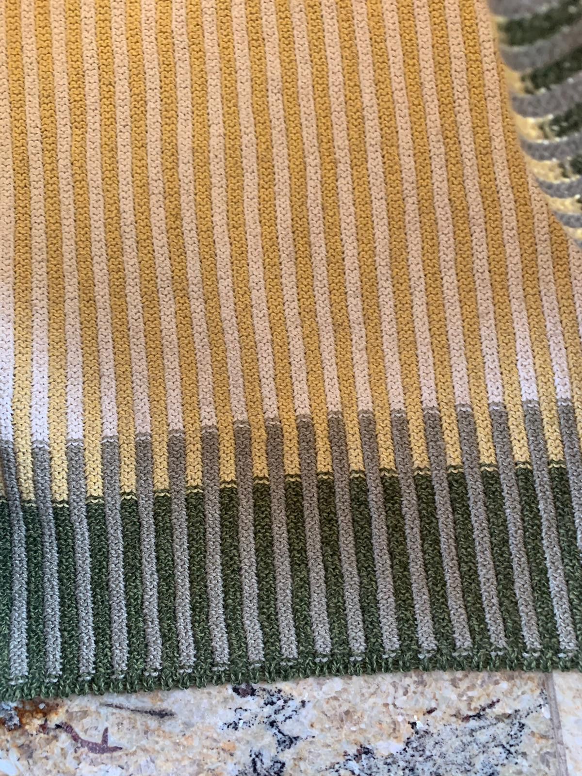 John Elliott Canal Sweater in Yellow Size US XS / EU 42 / 0 - 19 Thumbnail