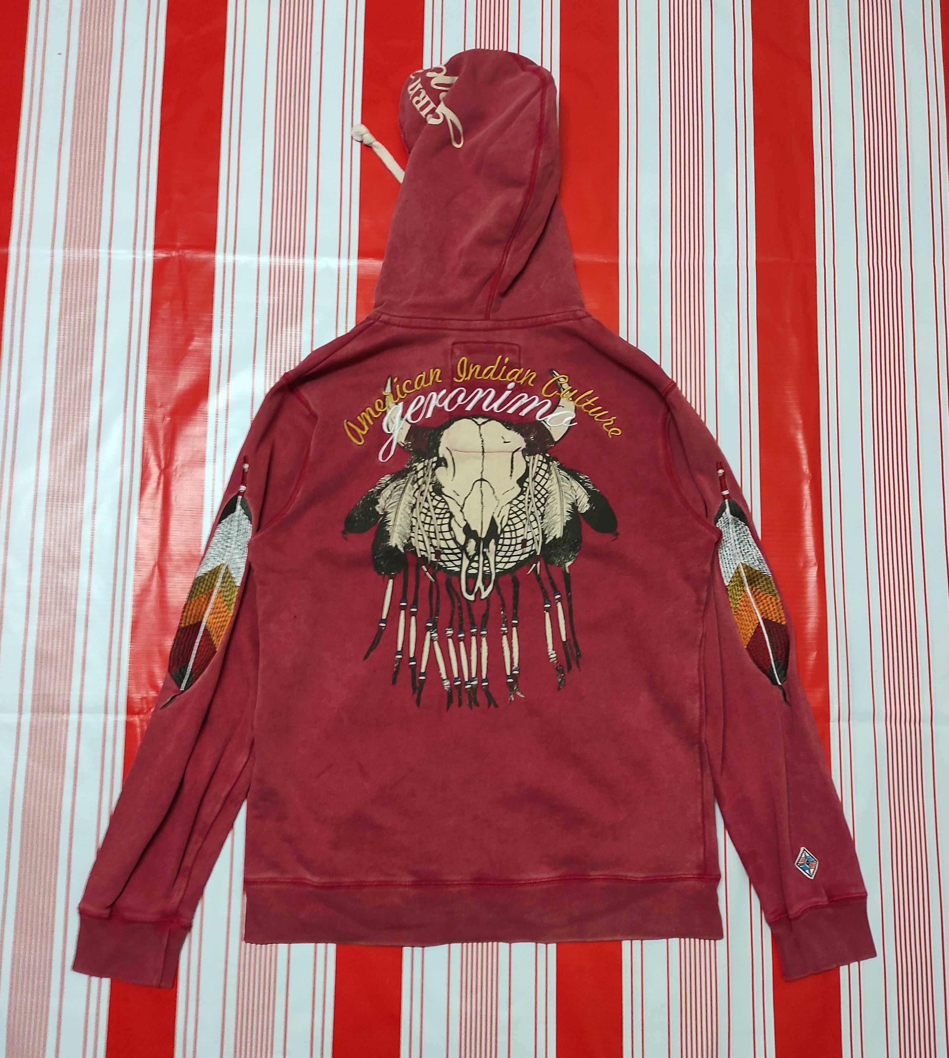 Japanese Brand × Vintage Vtg American indian CultureSpiritGeronimahoodie Size US S / EU 44-46 / 1 - 1 Thumbnail