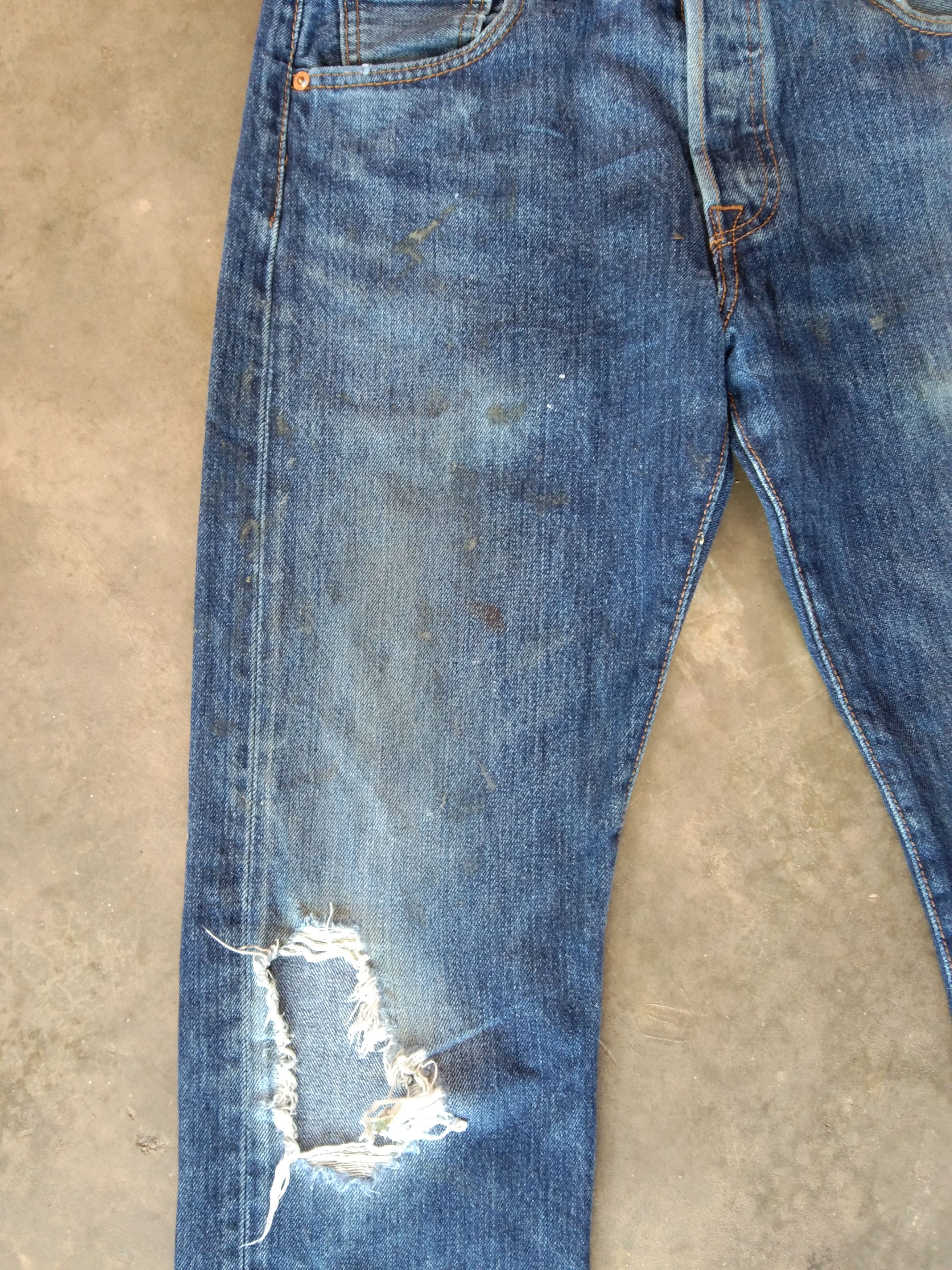 Levi's Vintage Levis 501 Released Hem Distressed Jeans 30x30 Size US 30 / EU 46 - 4 Thumbnail
