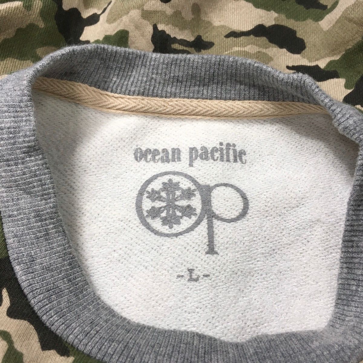 Ocean Pacific × Vintage Ocean Pacific OP Surfing Big Logo Camouflage Sweatshirt Size US M / EU 48-50 / 2 - 4 Thumbnail