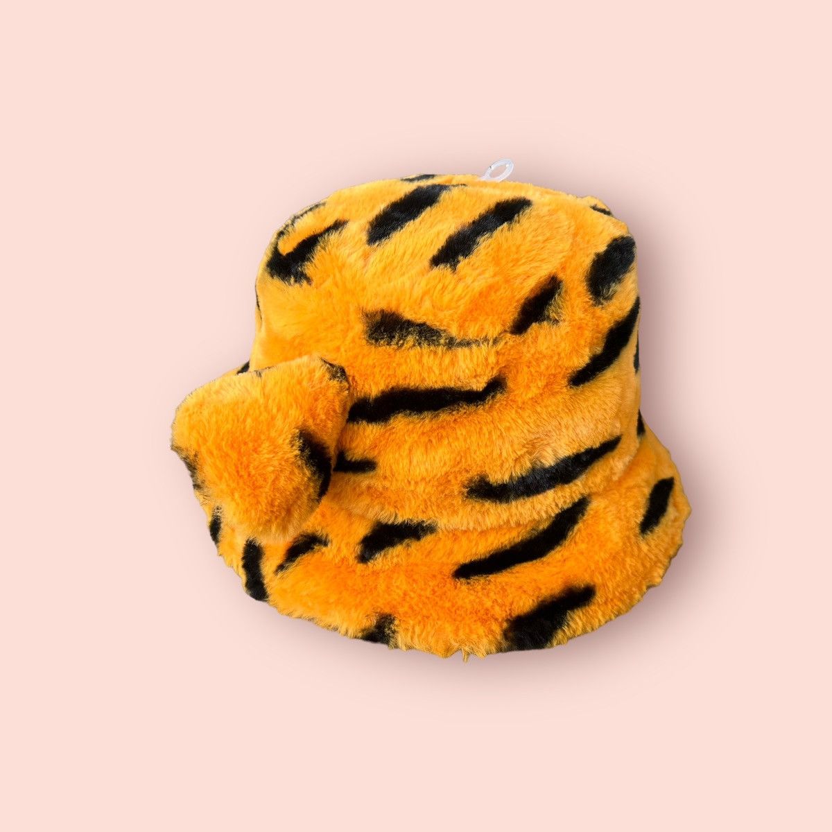 Cartoon Network × Disney × Japanese Brand RARE TOKYO DISNEY RESORT TIGGER WARM FLUFFY BUCKET HAT Size ONE SIZE - 17 Thumbnail