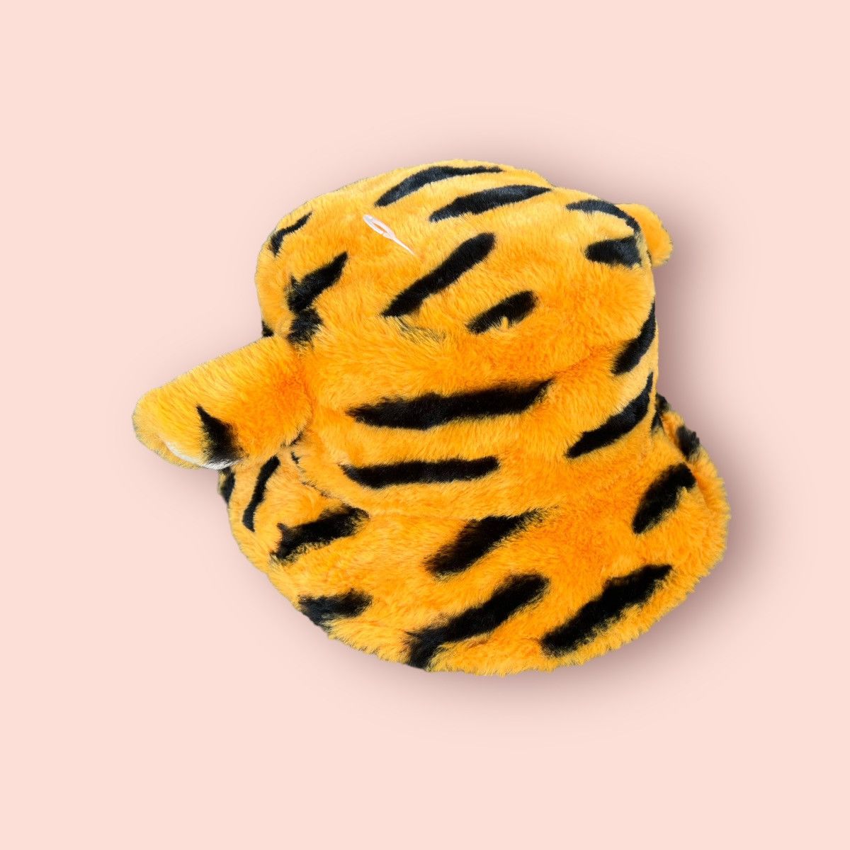 Cartoon Network × Disney × Japanese Brand RARE TOKYO DISNEY RESORT TIGGER WARM FLUFFY BUCKET HAT Size ONE SIZE - 13 Thumbnail