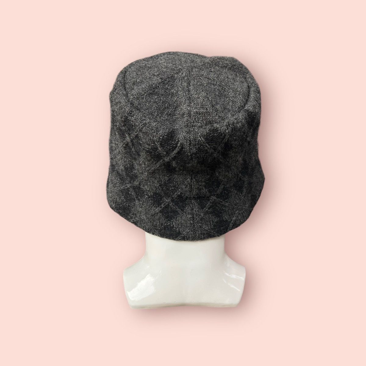 Designer × Givenchy × Vintage VINTAGE GIVENCHY ARGYLE KNITTED BUCKET HAT Size ONE SIZE - 13 Thumbnail