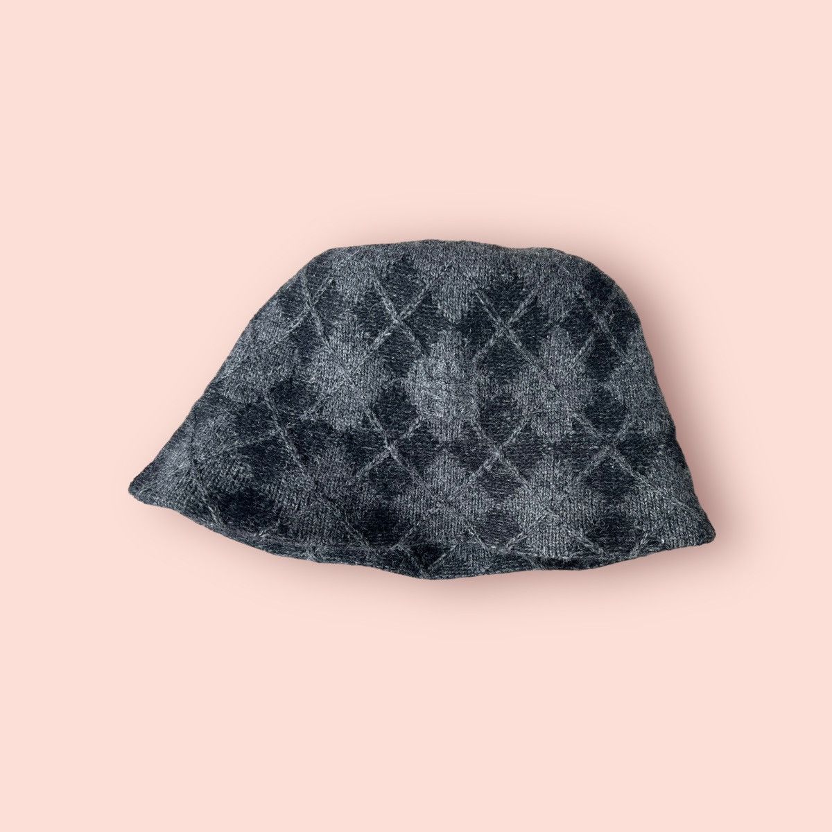 Designer × Givenchy × Vintage VINTAGE GIVENCHY ARGYLE KNITTED BUCKET HAT Size ONE SIZE - 19 Thumbnail