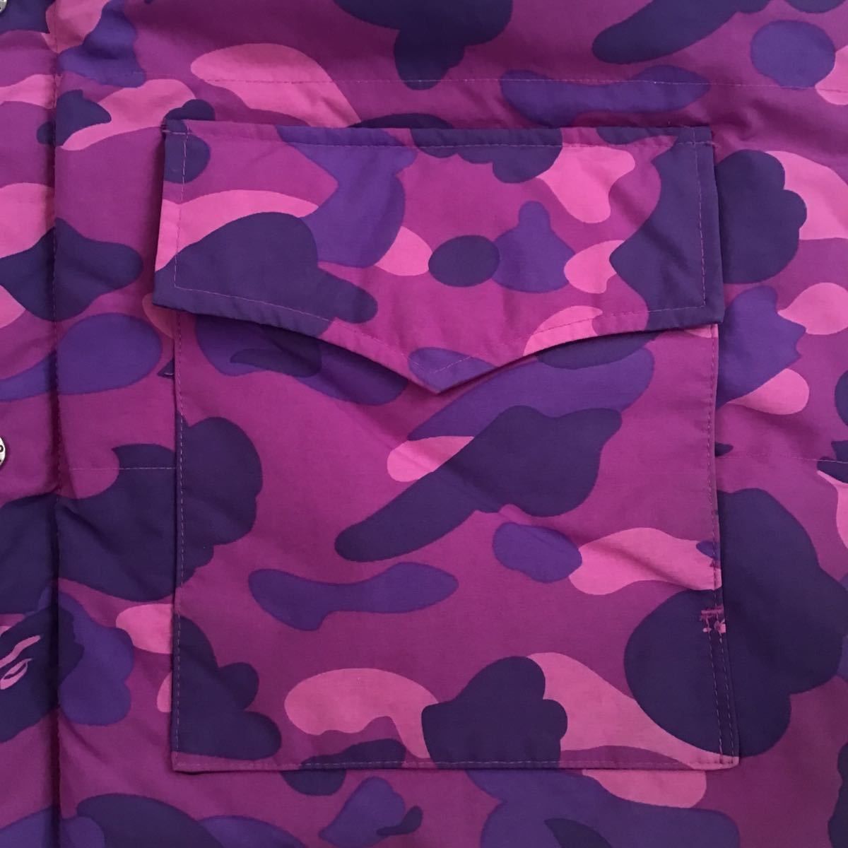 Bape 🔥Reversible🔥 down jacket purple camo × blue camo BAPE ape Size US L / EU 52-54 / 3 - 8 Thumbnail