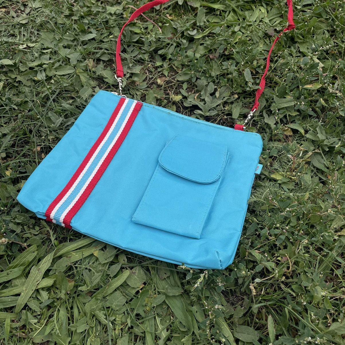 Vintage Vintage Y2K Crossbody Bag Pockets Streetwear Embroidered OS Size ONE SIZE - 2 Thumbnail