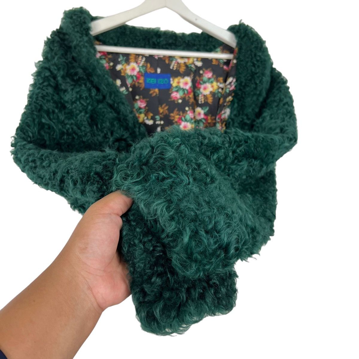 Kenzo 🔥 KENZO PARIS FAUX FUR CROP BOMBER STYLE JACKET Size US M / EU 48-50 / 2 - 9 Thumbnail