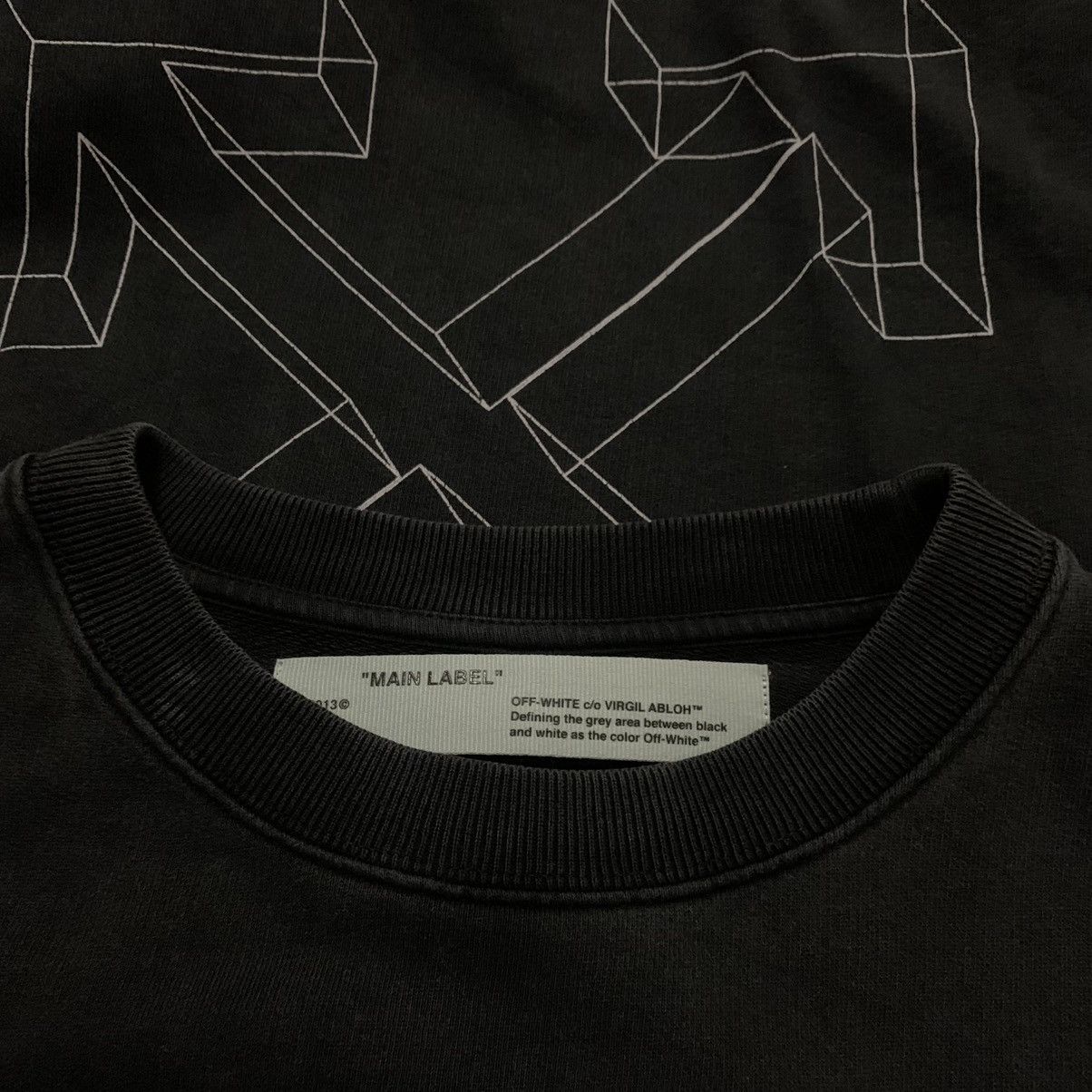 Off-White Off-White Medium Arrow Graphic Washed Black Sweatshirt 2018 Size US M / EU 48-50 / 2 - 5 Thumbnail