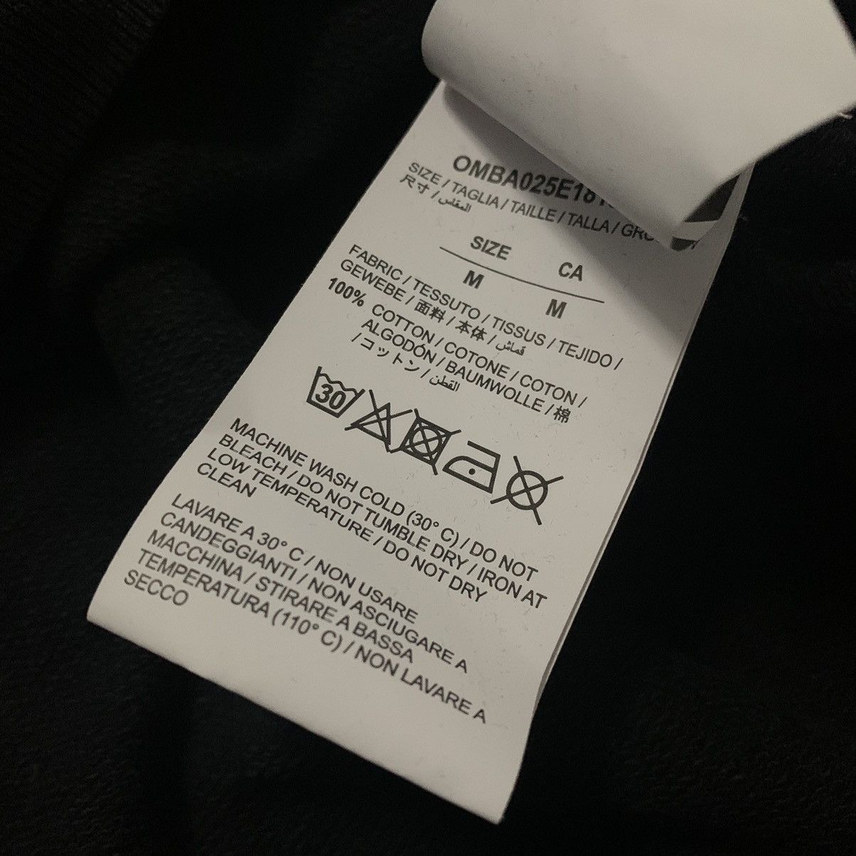 Off-White Off-White Medium Arrow Graphic Washed Black Sweatshirt 2018 Size US M / EU 48-50 / 2 - 10 Thumbnail