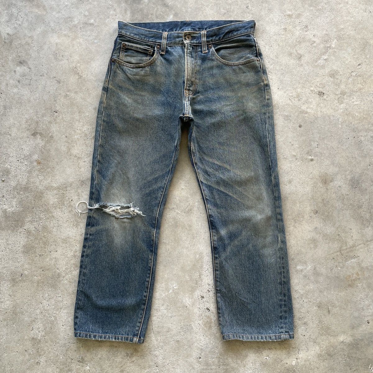 Japanese Brand Vintage Japanese GU Faded Distressed Denim Jeans Pants W30 Size US 30 / EU 46 - 1 Thumbnail