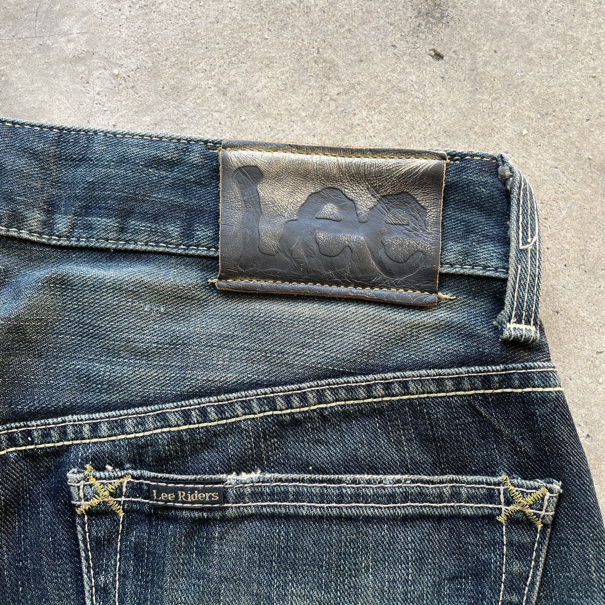 Japanese Brand Vintage Lee Riders Gold Label Flare Denim Jeans Pants W31 Size US 31 - 9 Thumbnail