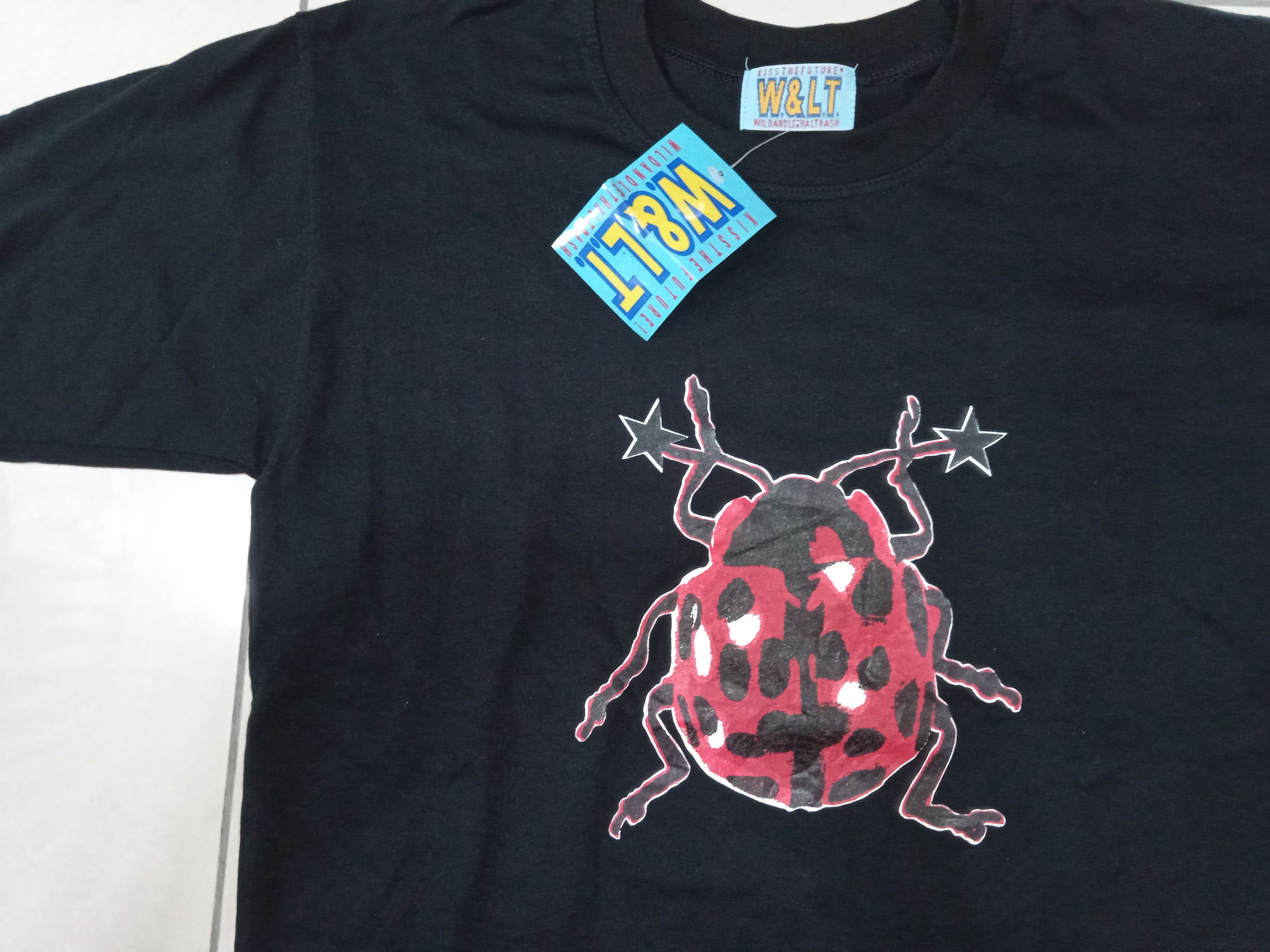 Vintage Walter Van Beirendonck Ladybug Souvenir T Shirt 1990s Size US M / EU 48-50 / 2 - 4 Thumbnail