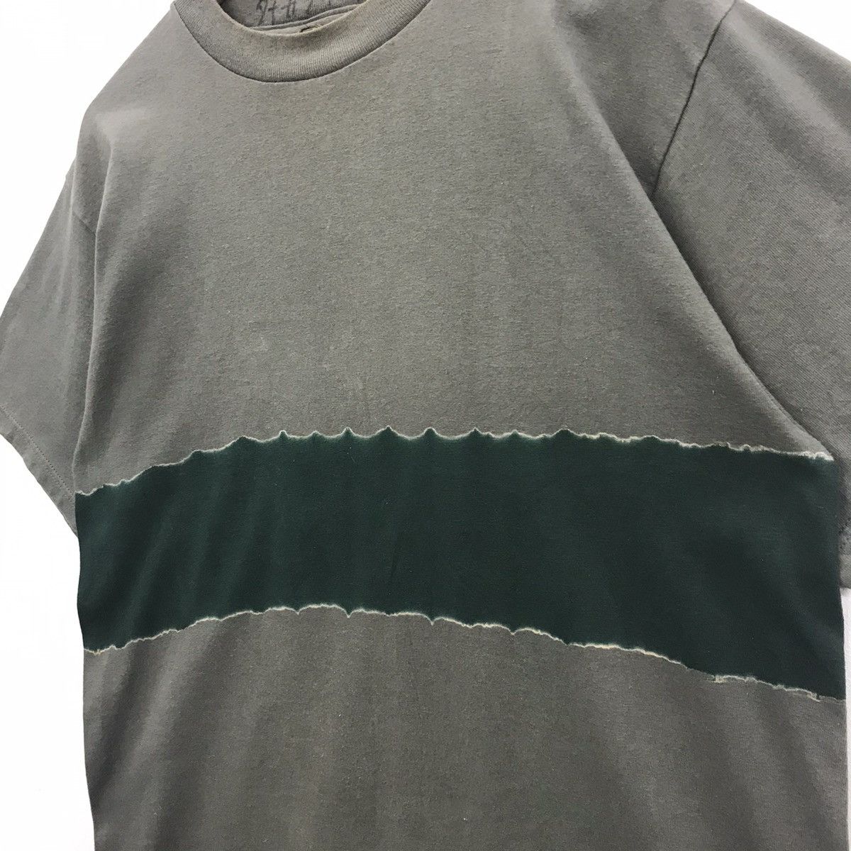 Vintage Rare!! Vintage Crossbreed Surfing Tee Size US L / EU 52-54 / 3 - 8 Thumbnail