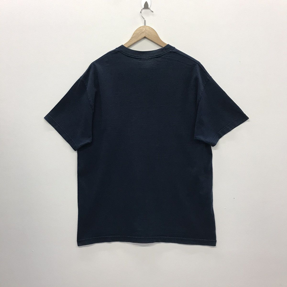 Vintage Rare!! Vintage Jacks Garage Boardshop Graphic Tee Size US XL / EU 56 / 4 - 8 Thumbnail