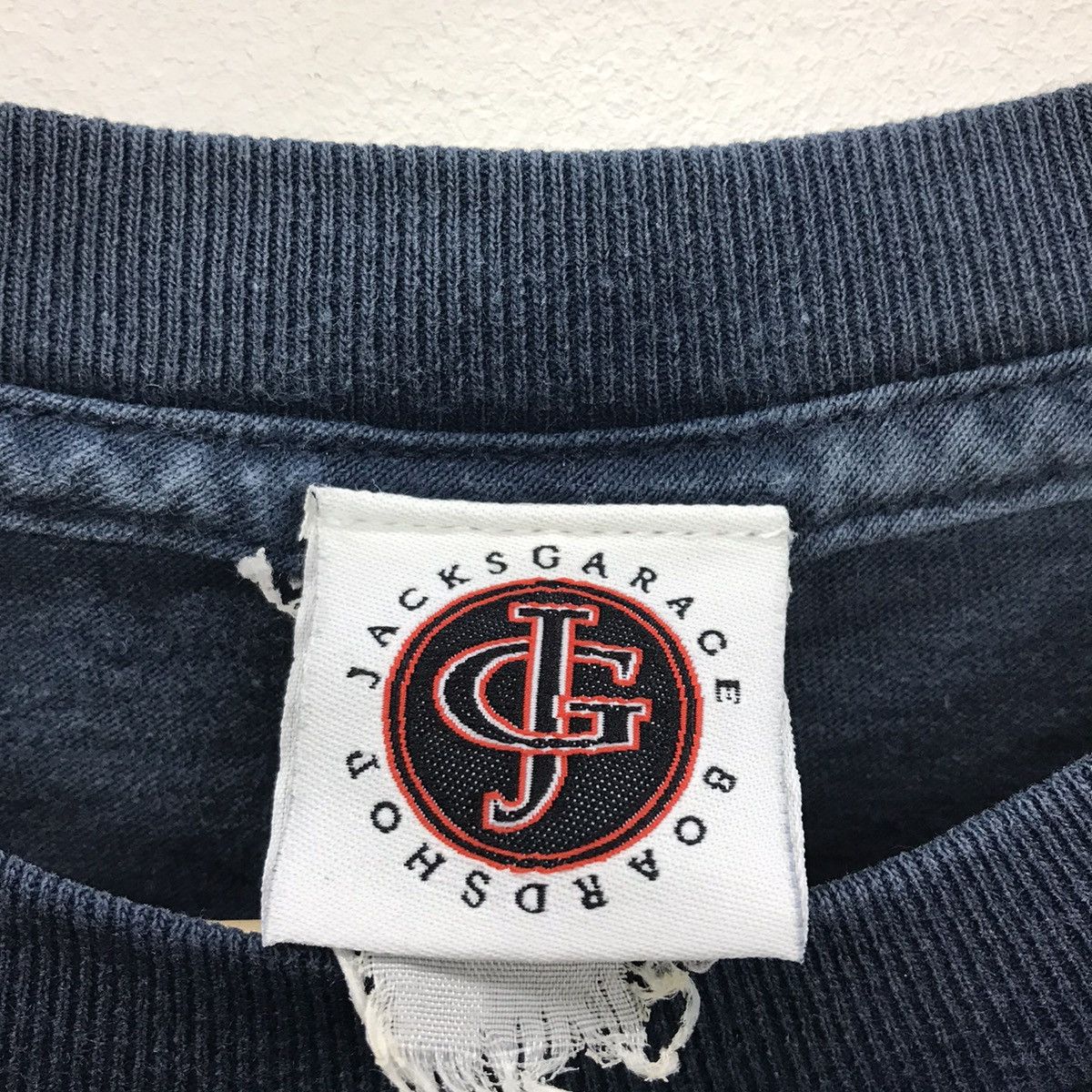 Vintage Rare!! Vintage Jacks Garage Boardshop Graphic Tee Size US XL / EU 56 / 4 - 10 Thumbnail
