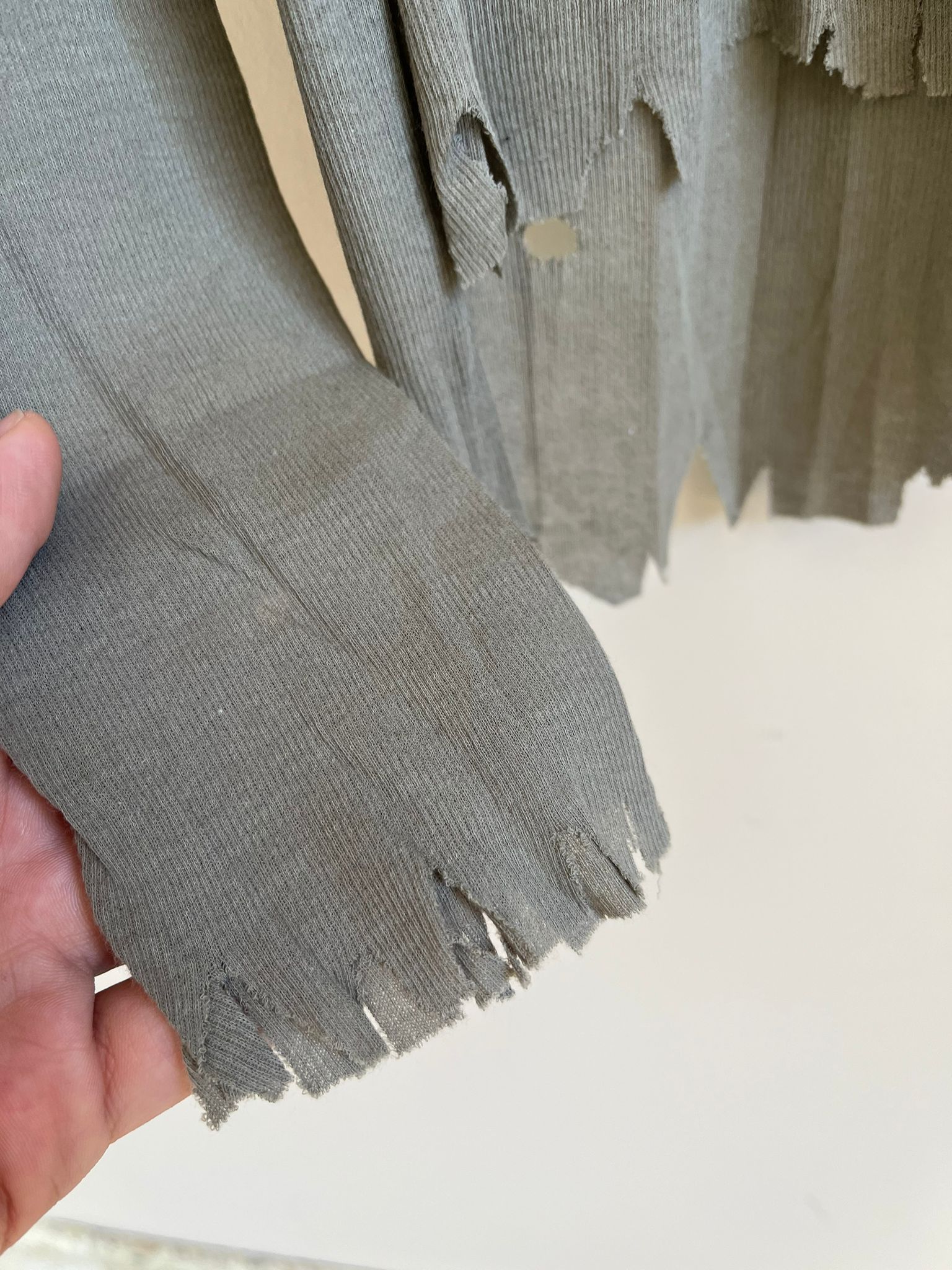 Balmain Stretchy Distressed LS Ribbed in Khaki Size US M / EU 48-50 / 2 - 11 Thumbnail
