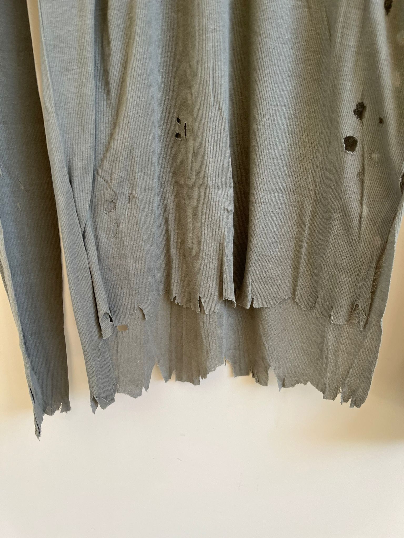 Balmain Stretchy Distressed LS Ribbed in Khaki Size US M / EU 48-50 / 2 - 9 Thumbnail