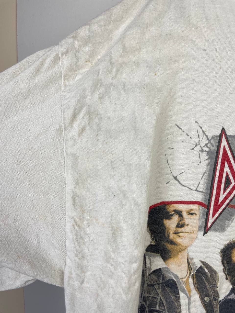 Vintage Def Lepard vintage t-shirt size L Size US L / EU 52-54 / 3 - 3 Thumbnail