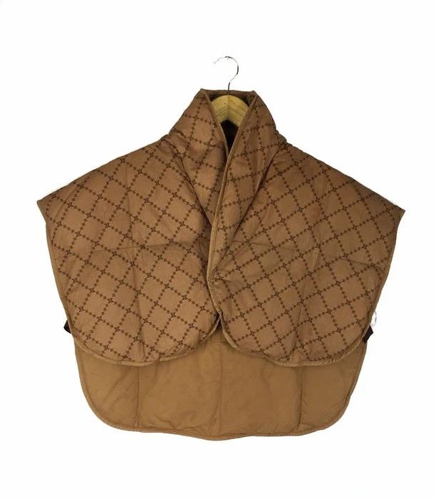 Celine VINTAGE CELINE MONOGRAM CLOAKS & CAPES PONCO Size US M / EU 48-50 / 2 - 1 Thumbnail