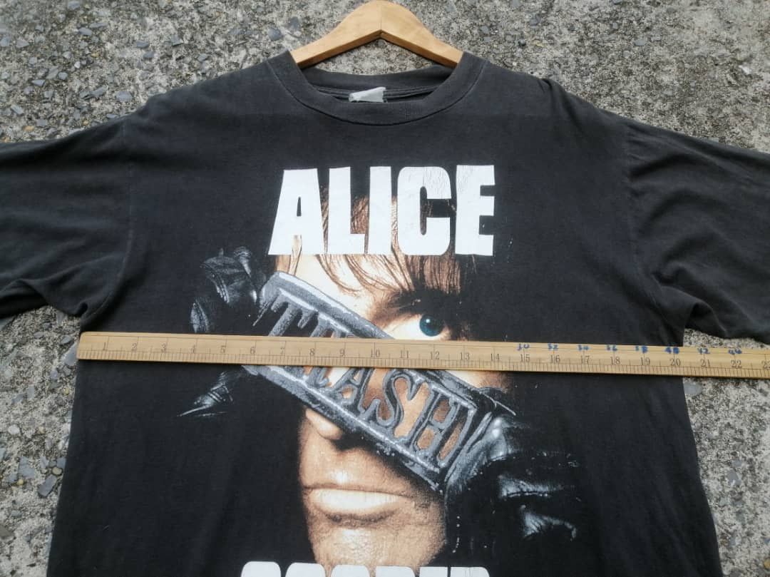 Band Tees × Vintage Vintage 90s Alice Cooper Trashes Japan 1990 Tour Size US M / EU 48-50 / 2 - 5 Thumbnail