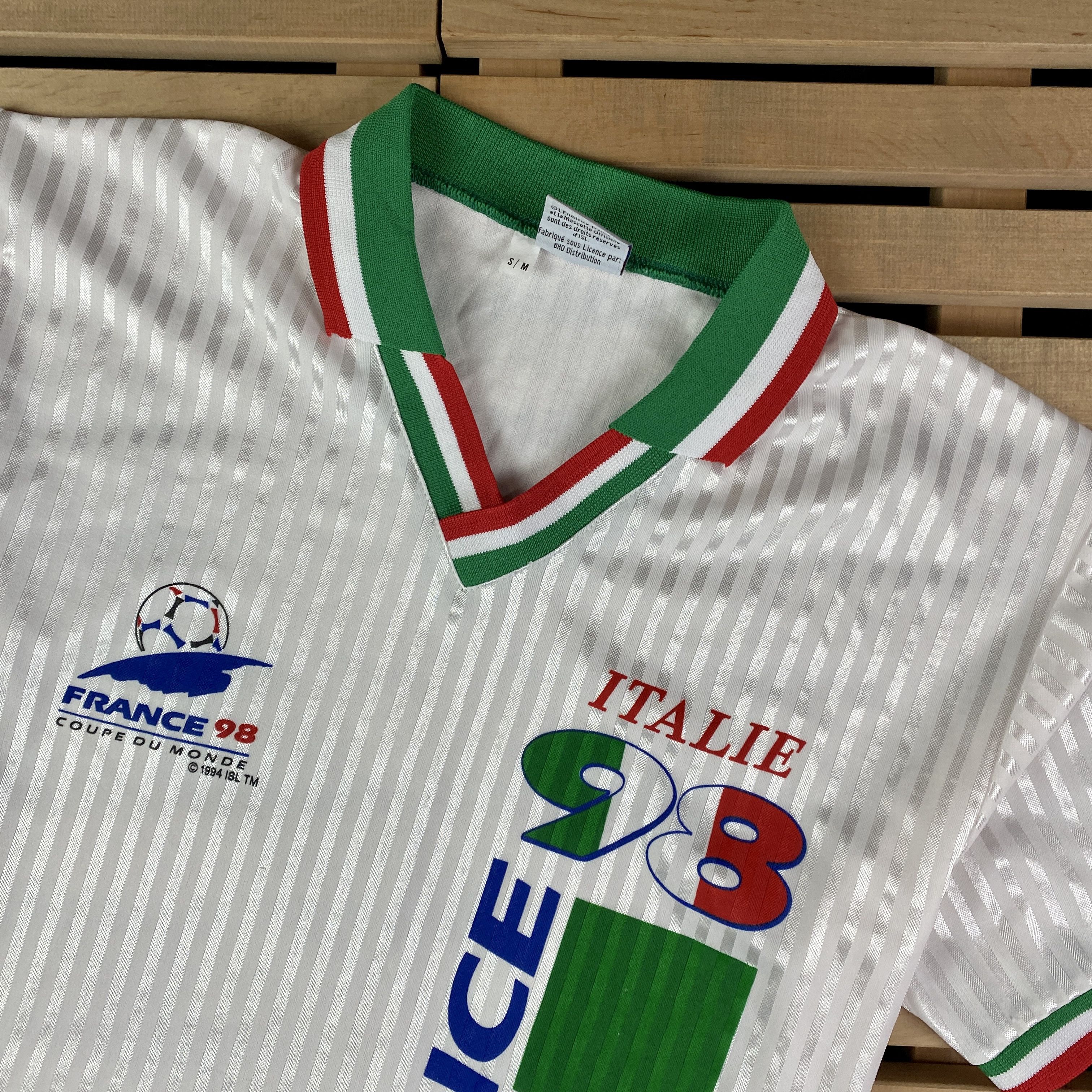Vintage Vintage 1998 World Cup France Jersey Coupe De Monde Size S/M Size US S / EU 44-46 / 1 - 2 Thumbnail