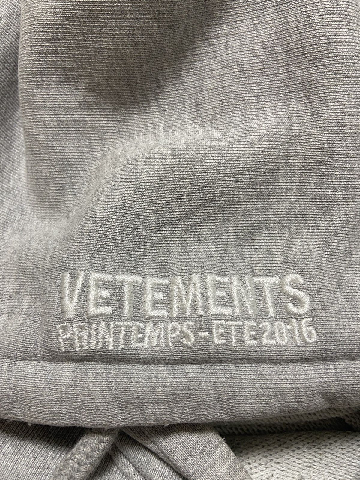 Vetements S Vetements 16ss oversized parady logo hoodie Size US S / EU 44-46 / 1 - 5 Thumbnail