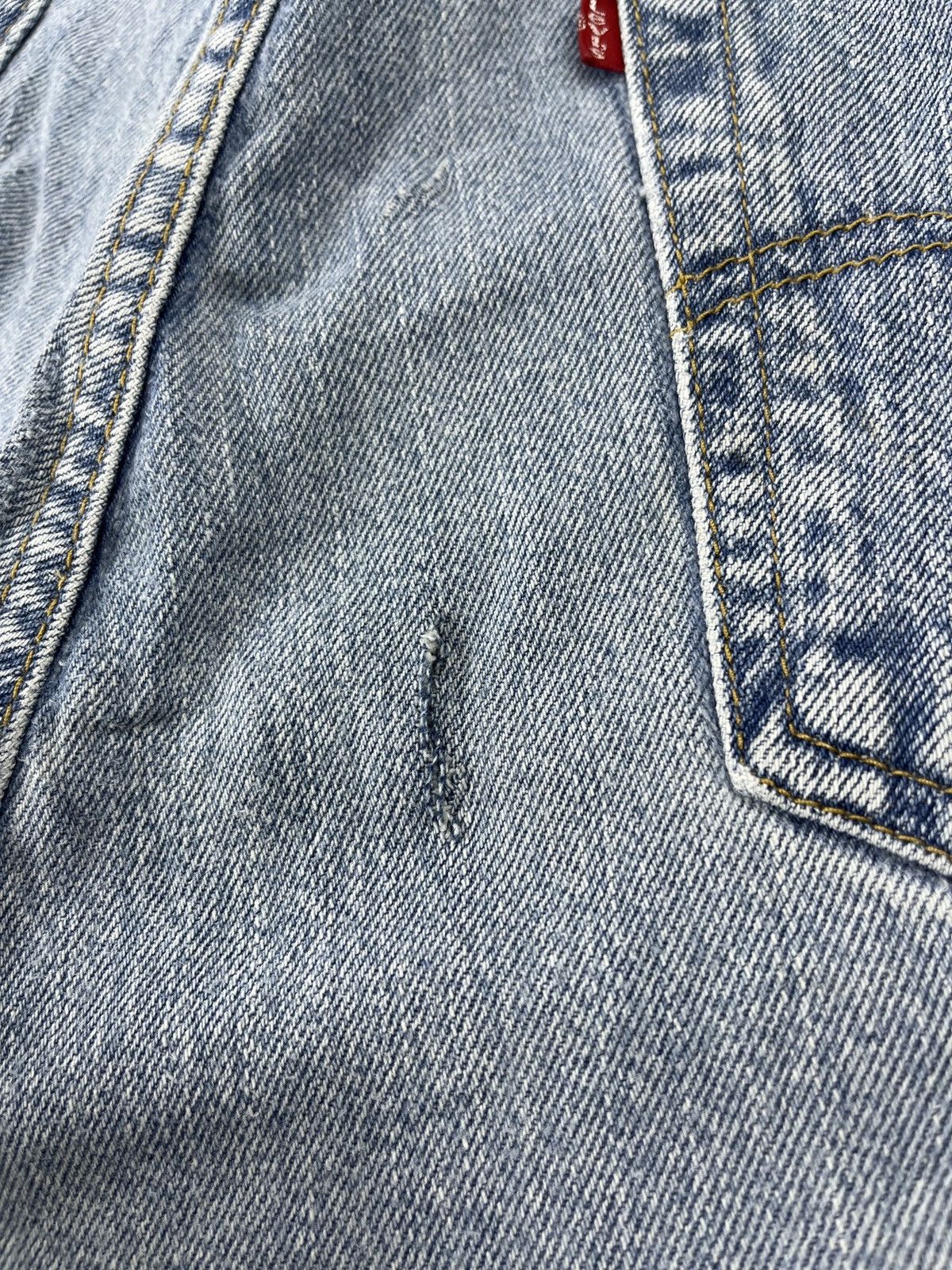 Levi's Vintage Levis 560 Stone Wash Jeans - J714 Size US 40 / EU 56 - 9 Thumbnail