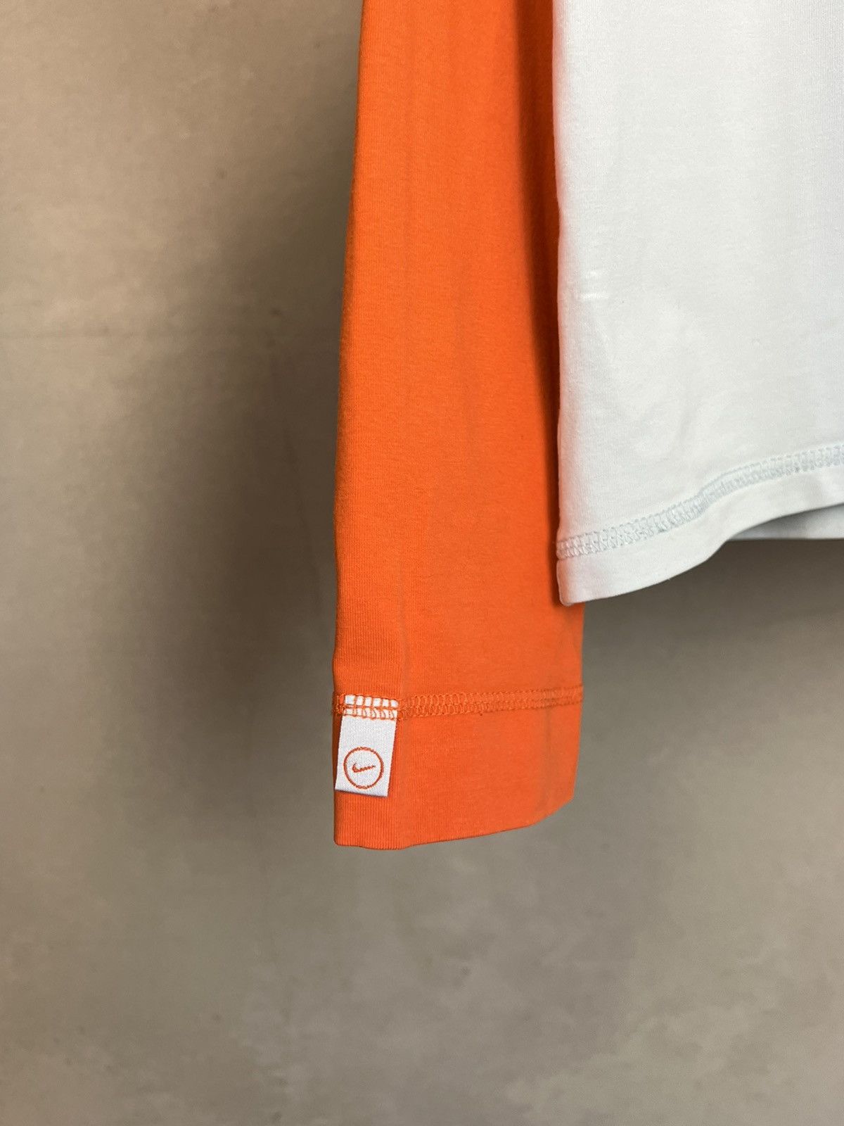 Nike × Vintage Vintage Nike Center Swoosh Long Sleeve Size M / US 6-8 / IT 42-44 - 4 Thumbnail