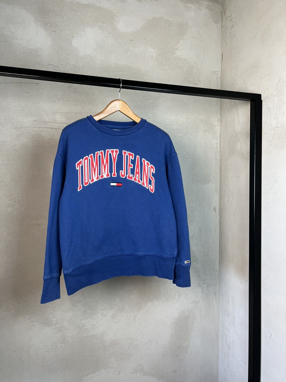 Tommy Hilfiger × Tommy Jeans Tommy Jeans Sweatshirt Big Logo Size US L / EU 52-54 / 3 - 3 Thumbnail